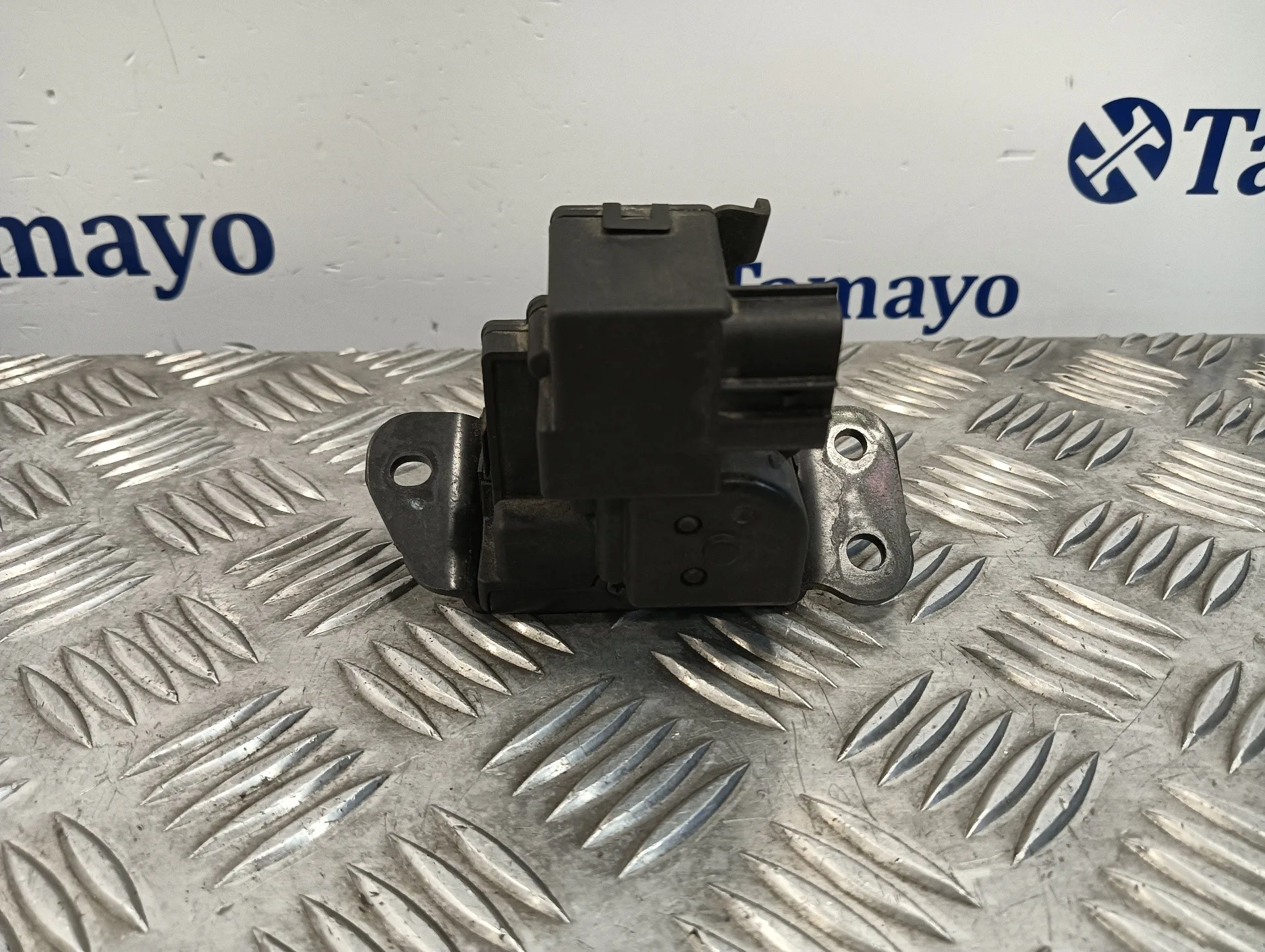 Cerradura Maletero / Porton para Kia Cee'd