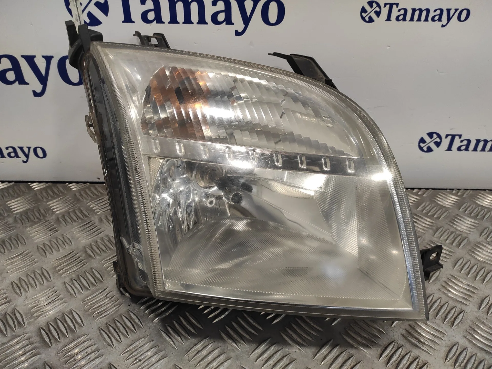 Faro Derecho para Ford Fusion (Cbk)