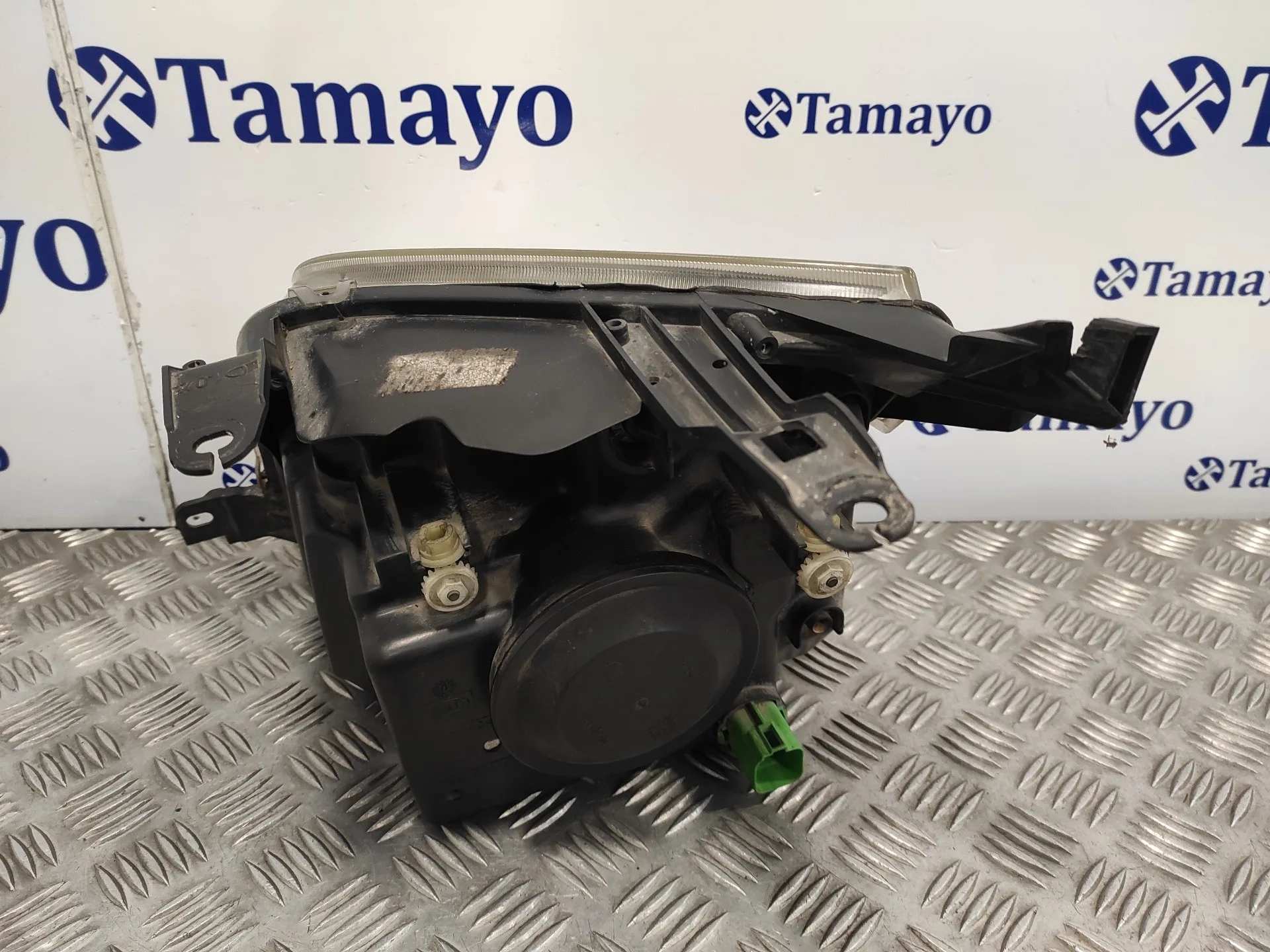 Faro Derecho para Ford Fusion (Cbk)