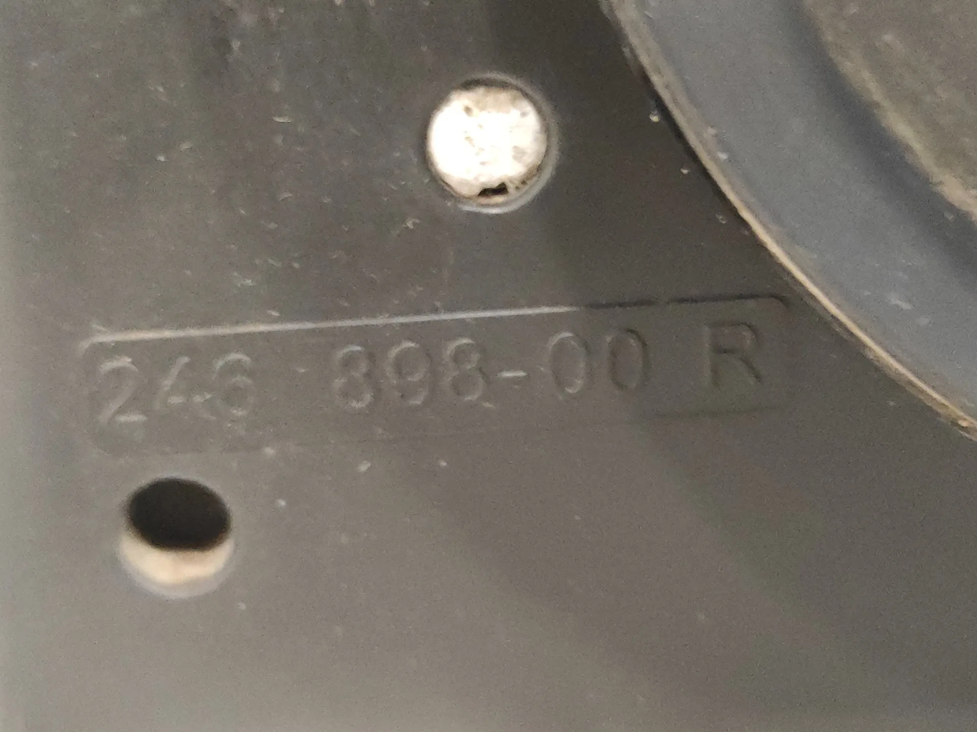 Faro Derecho para Ford Fusion (Cbk)