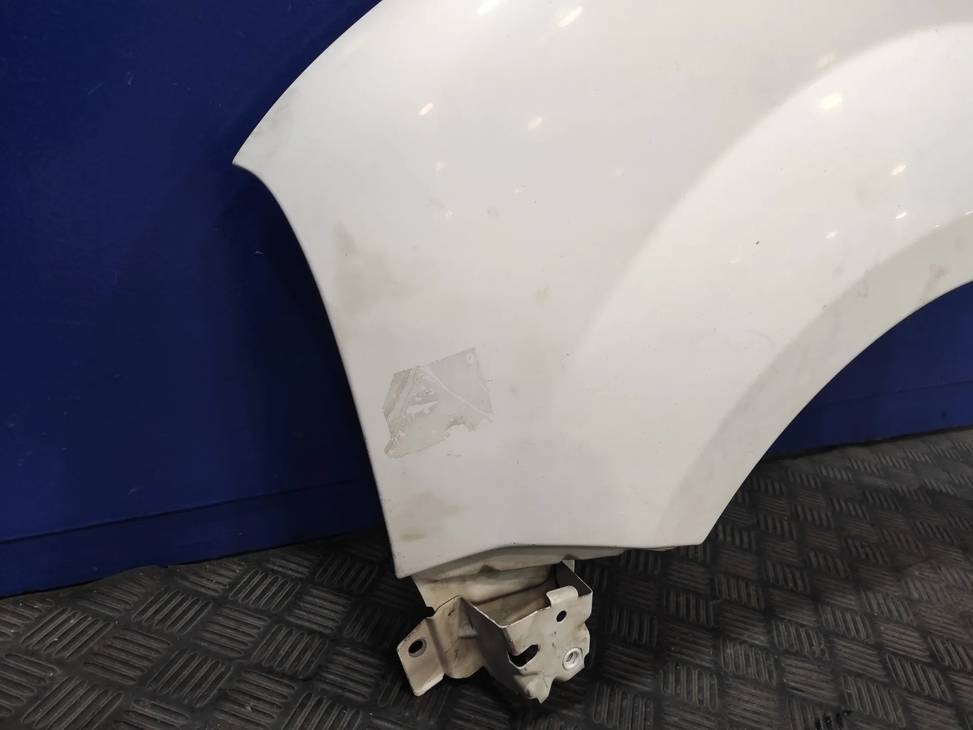 Aleta Delantera Izquierda para Renault Kangoo (F/Kc0)