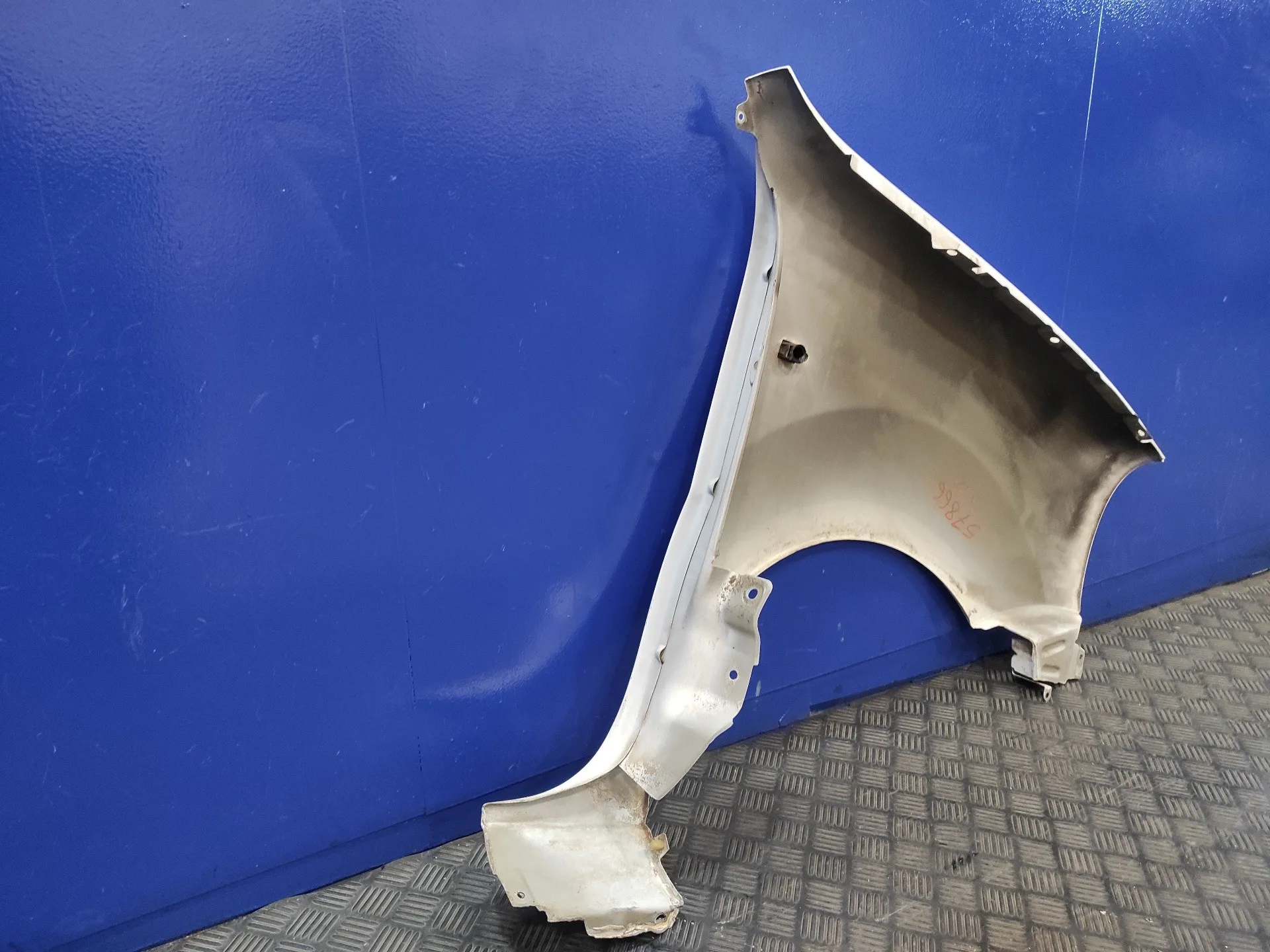 Aleta Delantera Izquierda para Renault Kangoo (F/Kc0)