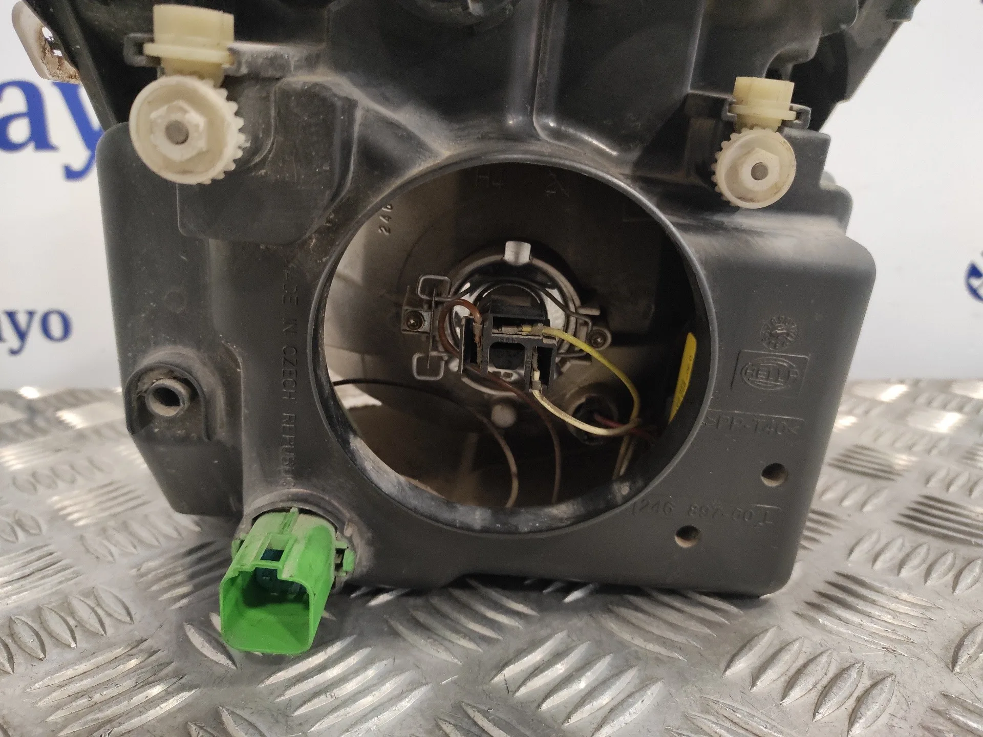 Faro Izquierdo para Ford Fusion (Cbk)