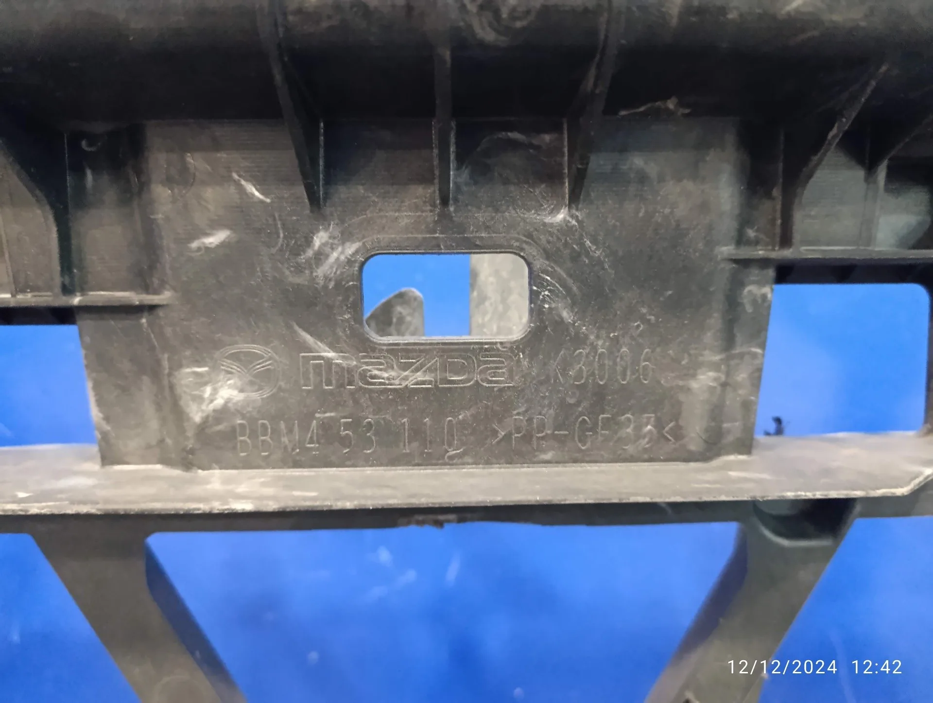Panel Frontal para Mazda 3 Lim. (Bl)