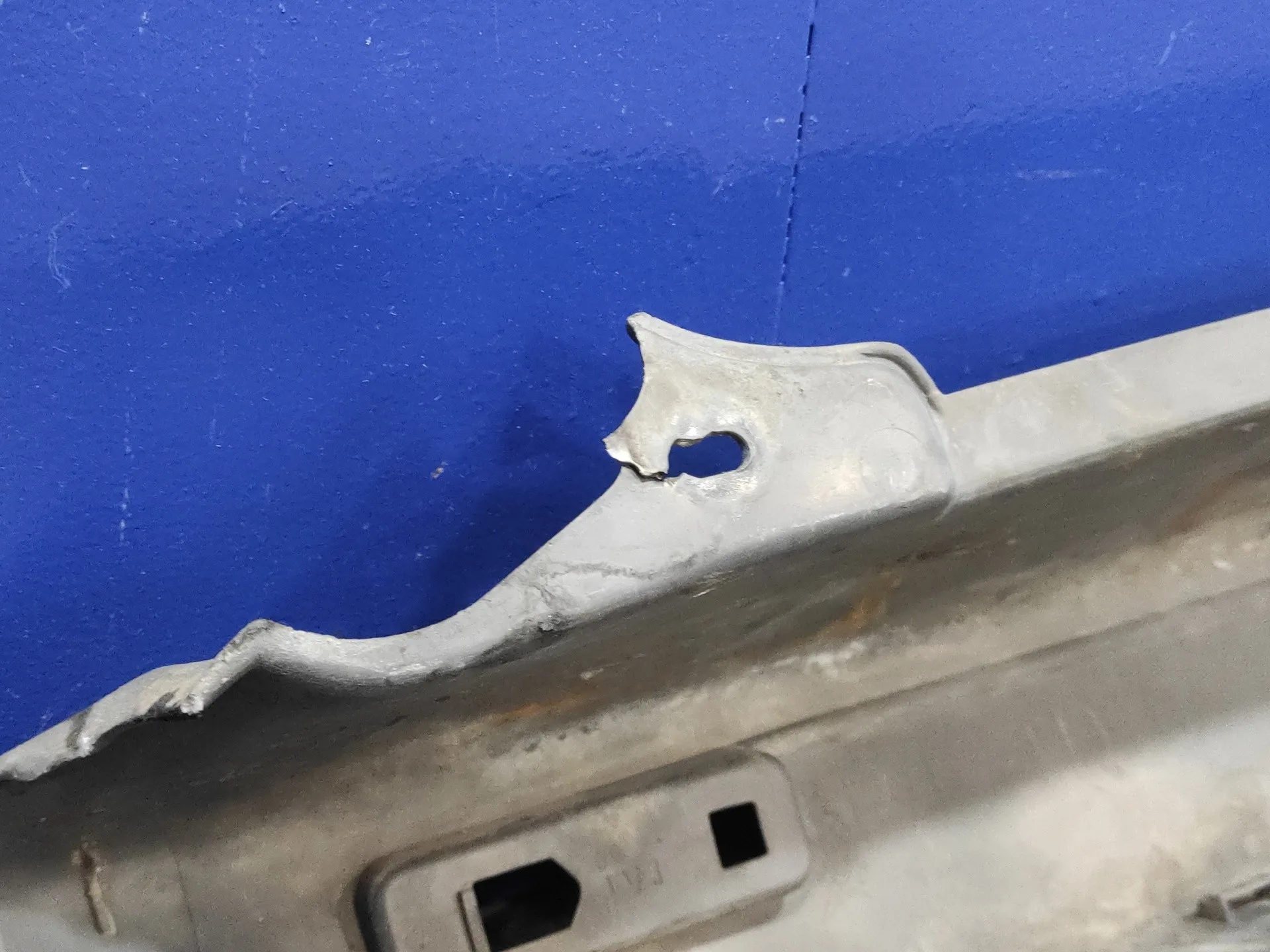Paragolpes Trasero para Opel Vivaro