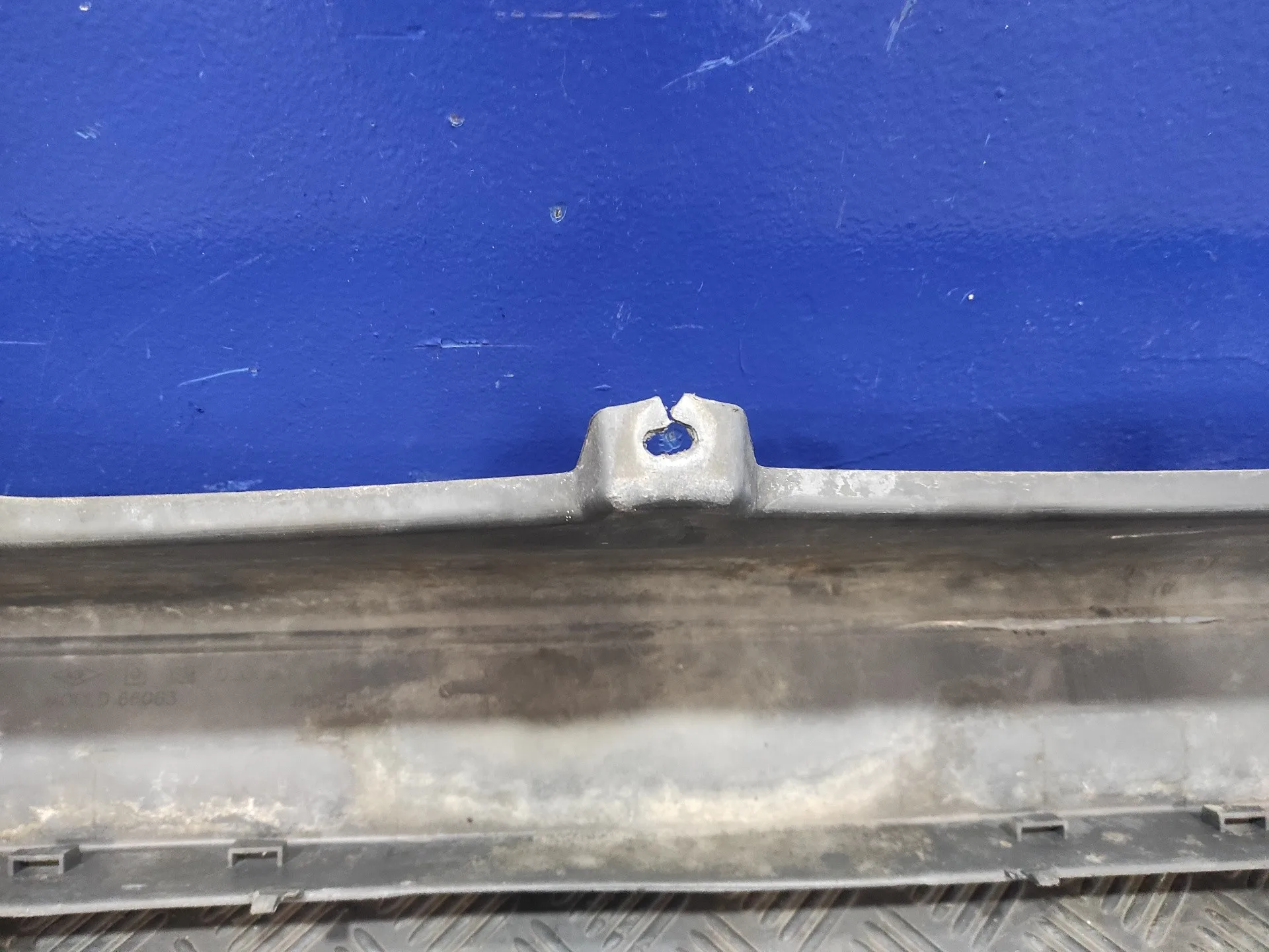 Paragolpes Trasero para Opel Vivaro