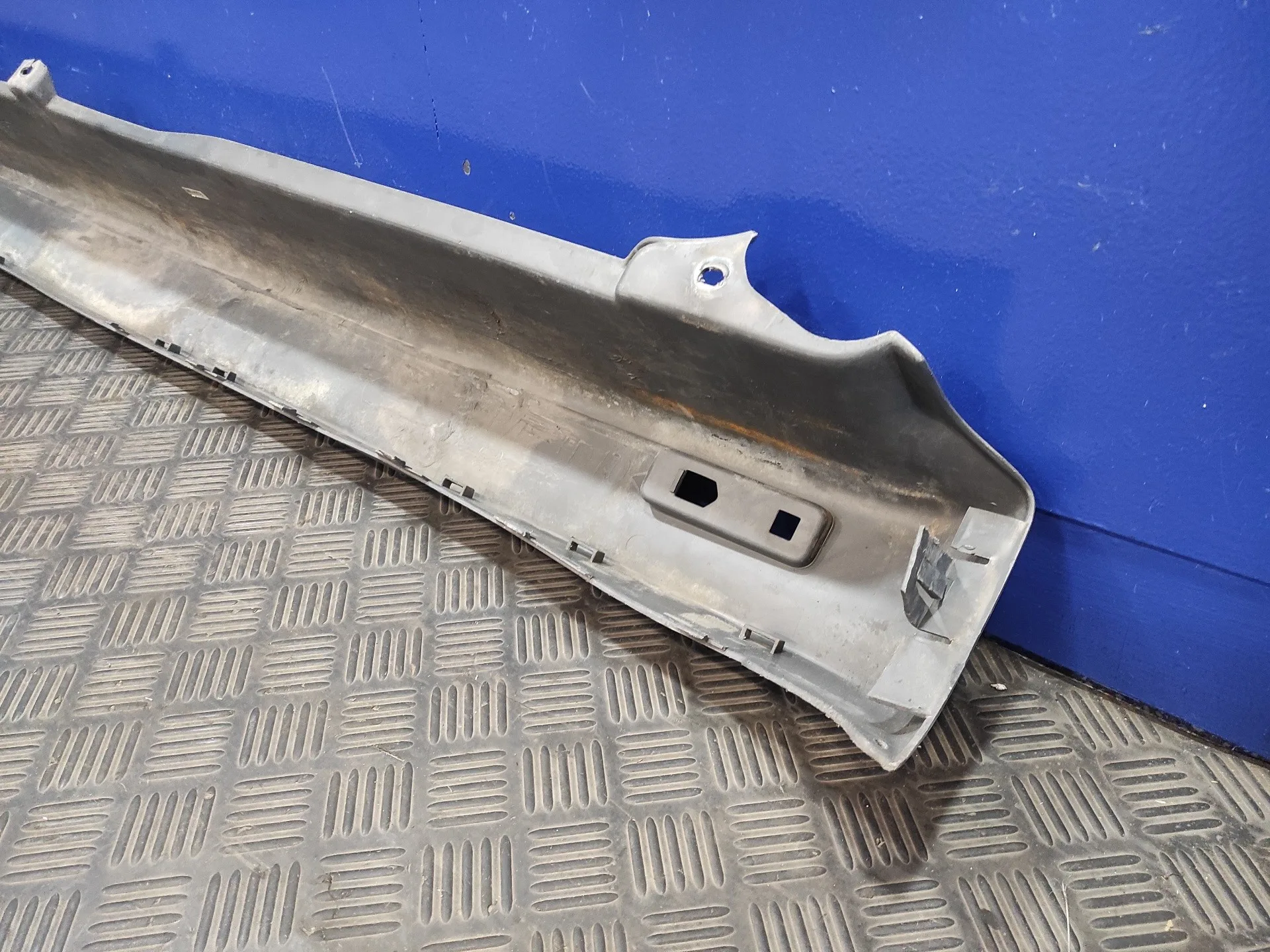 Paragolpes Trasero para Opel Vivaro