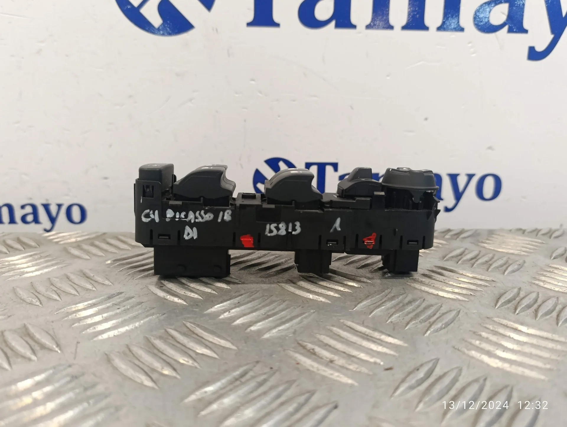 Mando Elevalunas Delantero Izquierdo para Citroën C4 Picasso
