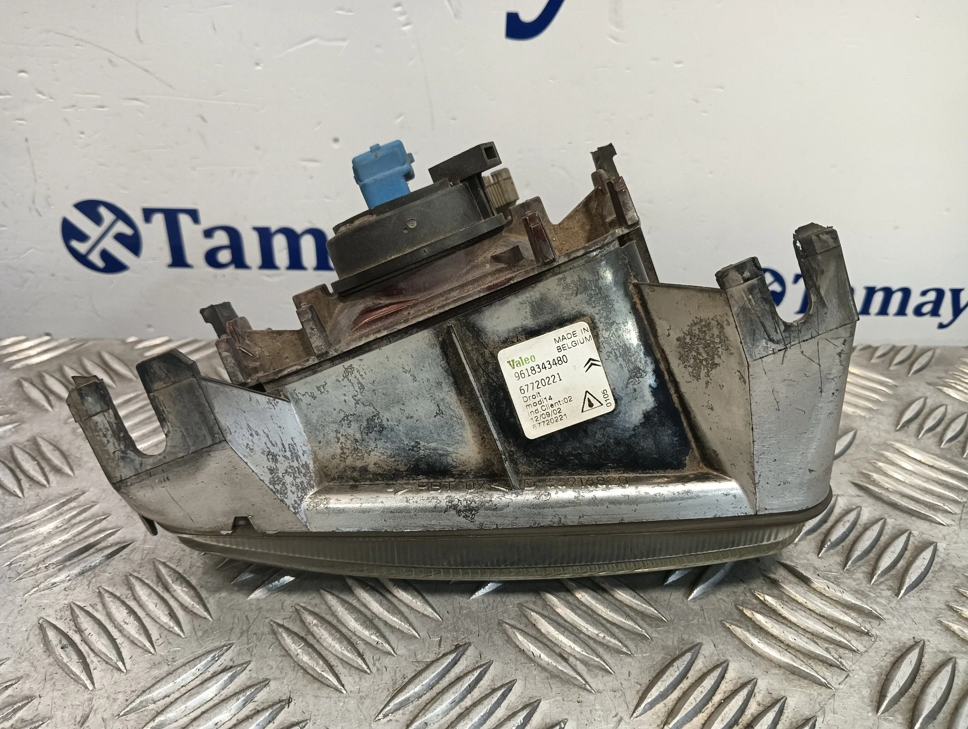 Faro Antiniebla Derecho para Citroën Saxo