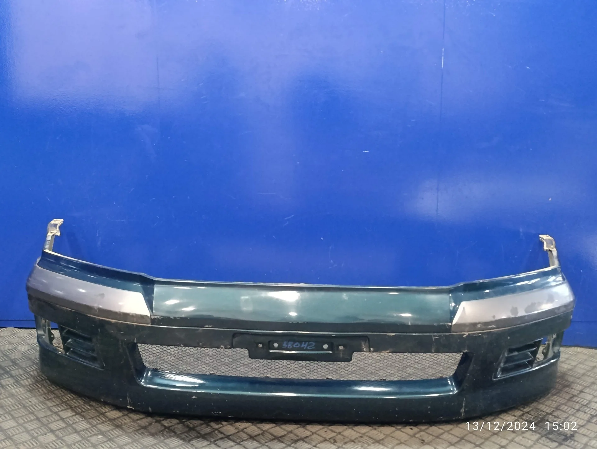 Paragolpes Delantero para Mitsubishi Space Wagon (N80/N90)