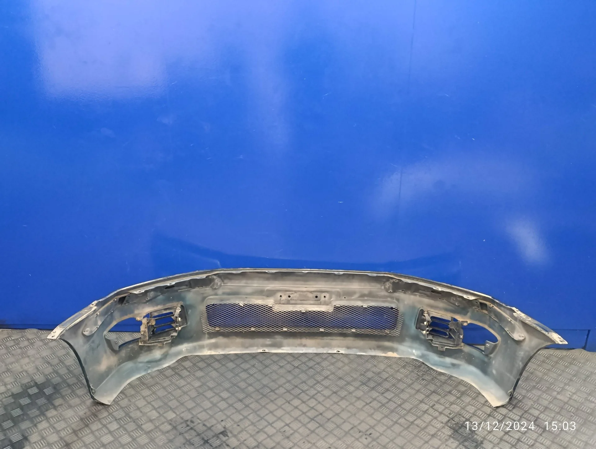 Paragolpes Delantero para Mitsubishi Space Wagon (N80/N90)