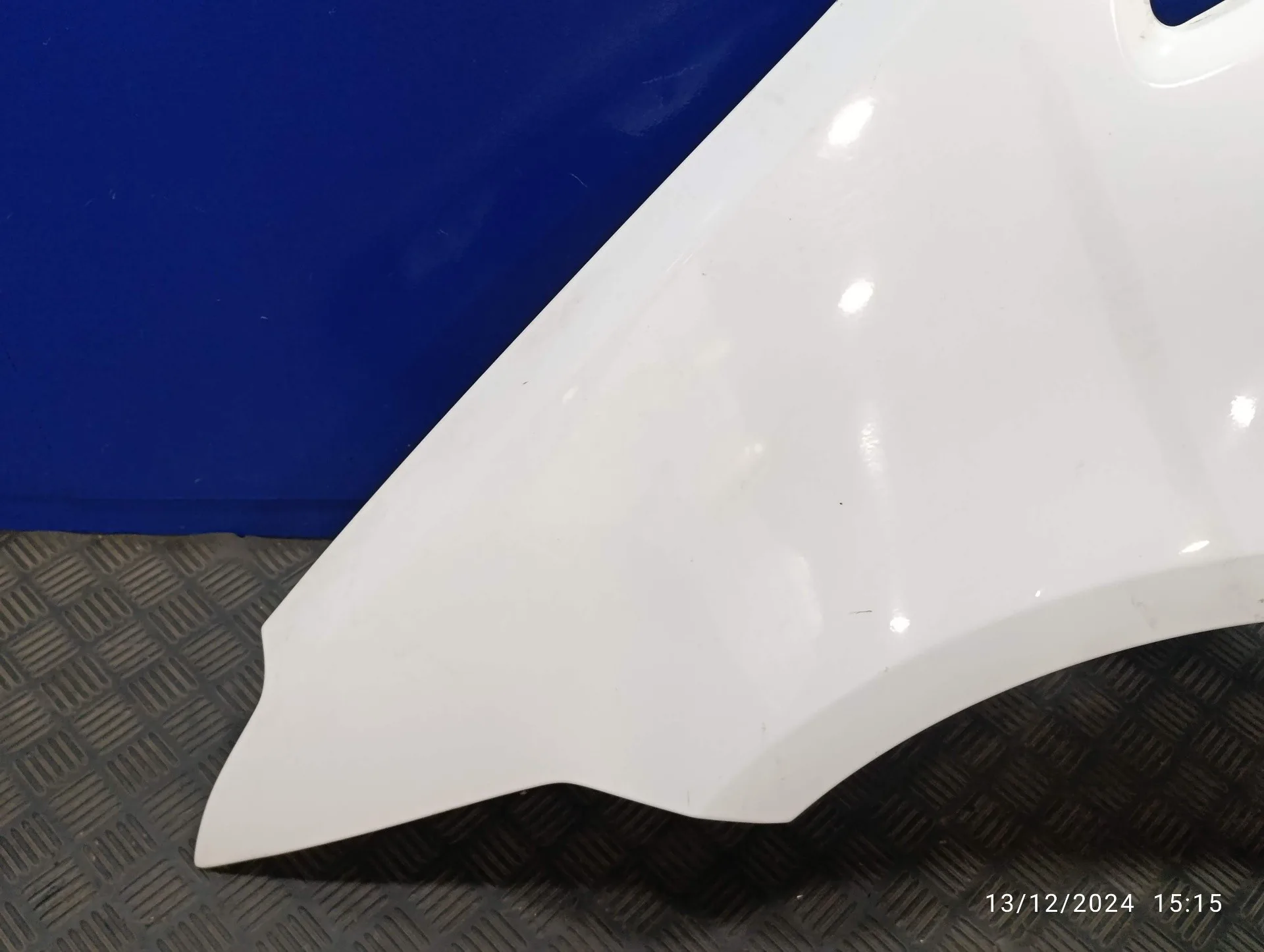 Aleta Delantera Izquierda para Ford C-Max (Cb3)