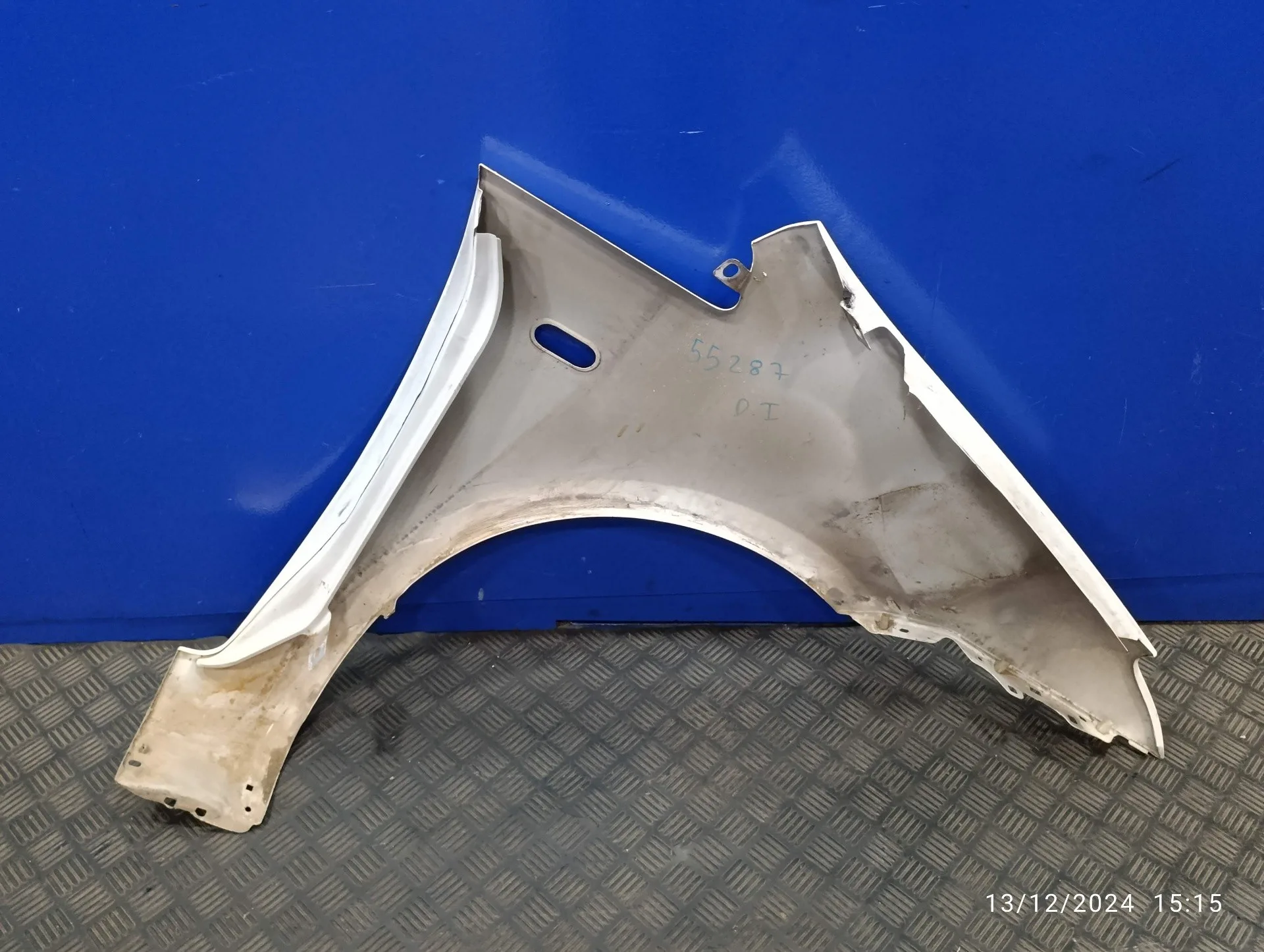 Aleta Delantera Izquierda para Ford C-Max (Cb3)