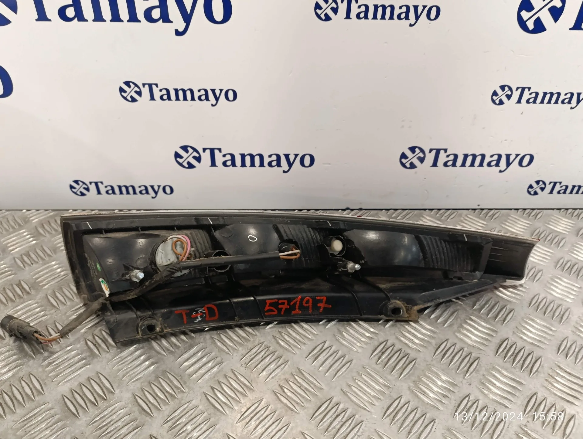 Piloto Trasero Derecho para Tata Indigo Marina
