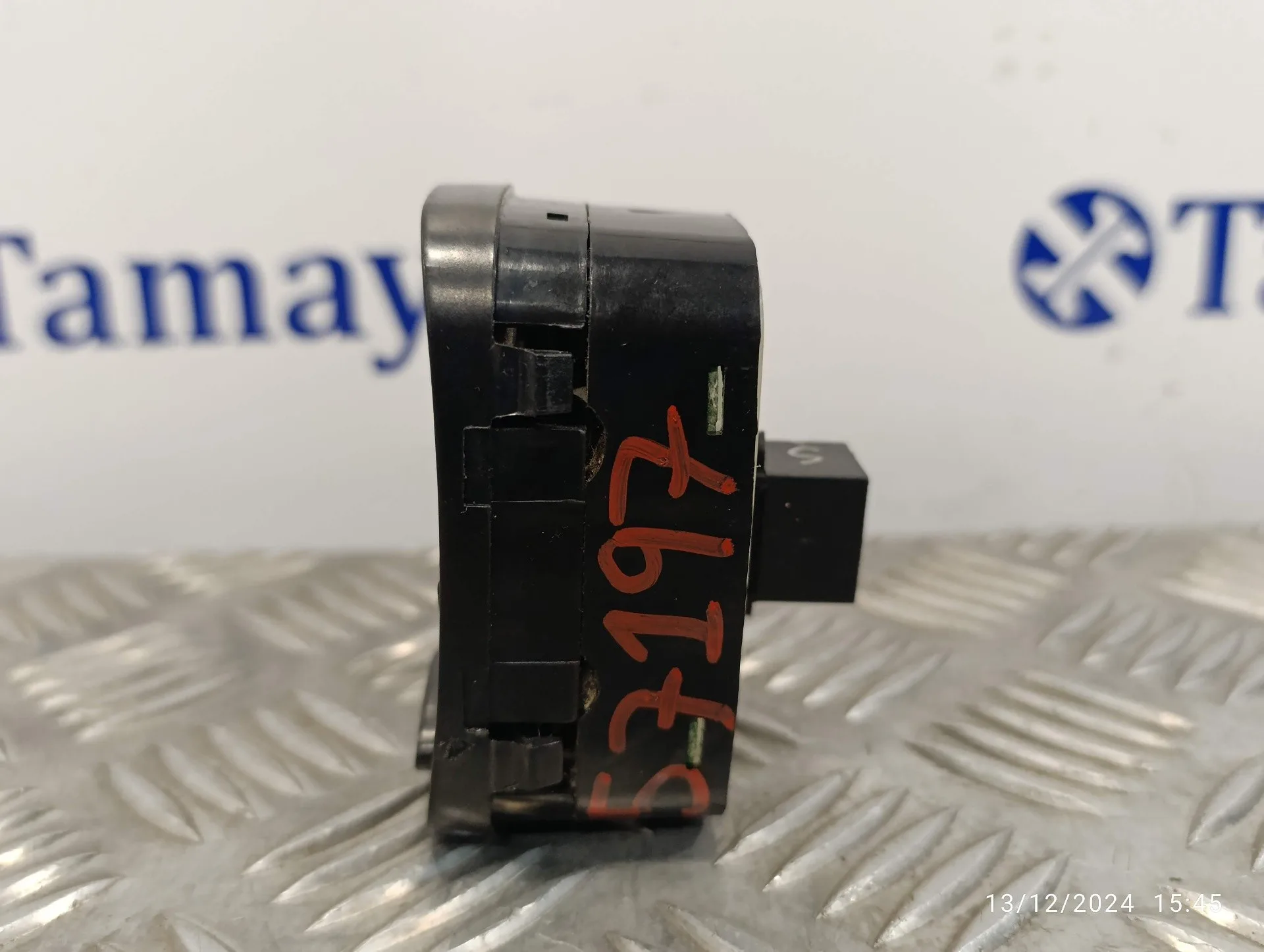 Mando Elevalunas Delantero Izquierdo para Tata Indigo Marina