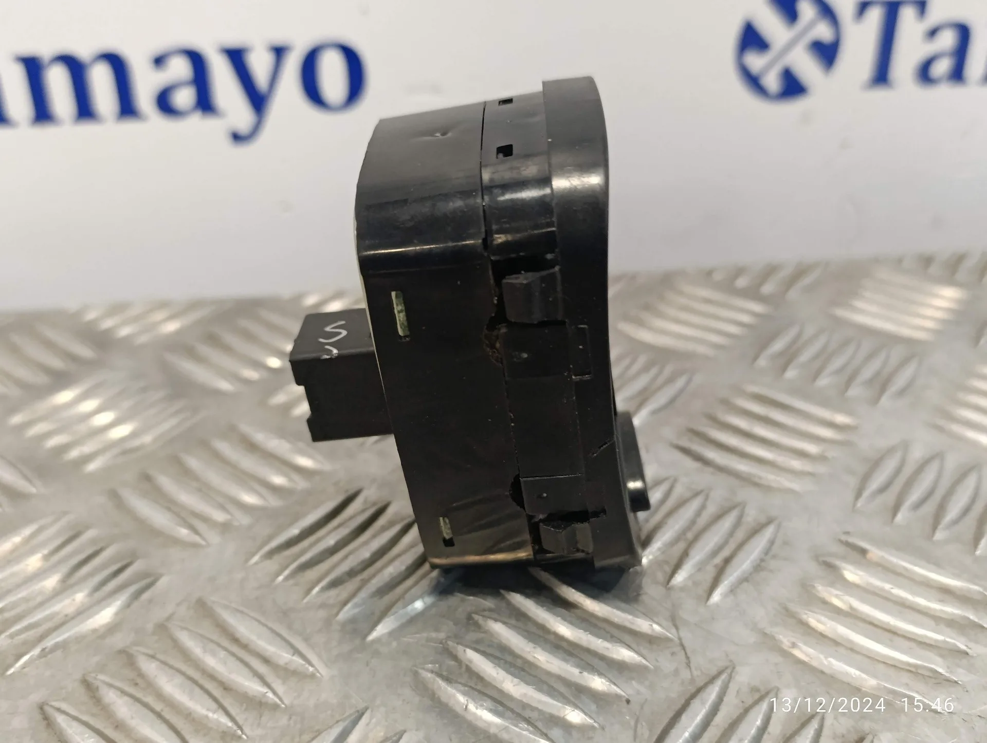 Mando Elevalunas Delantero Izquierdo para Tata Indigo Marina