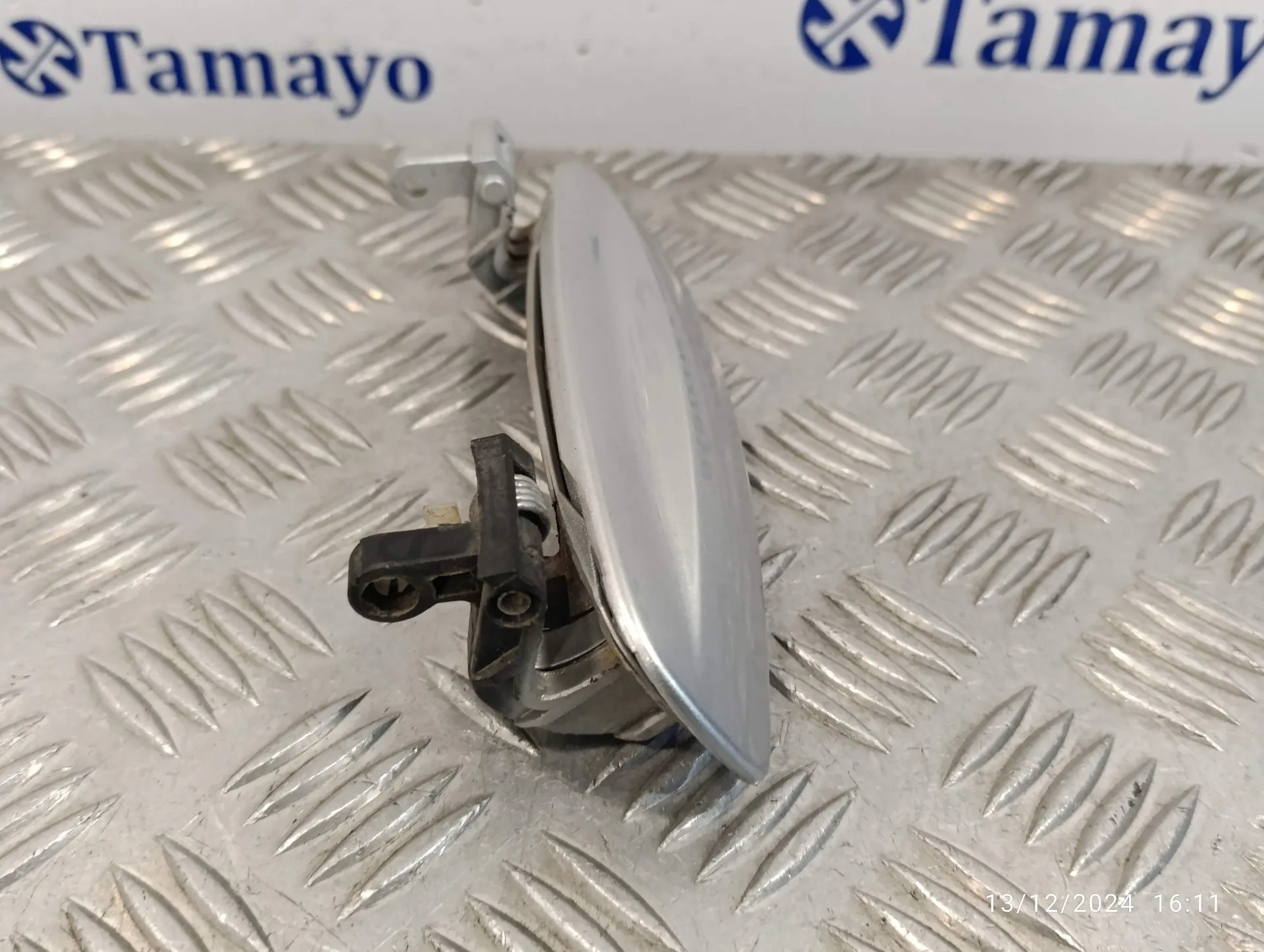 Maneta Exterior Delantera Derecha para Tata Indigo Marina