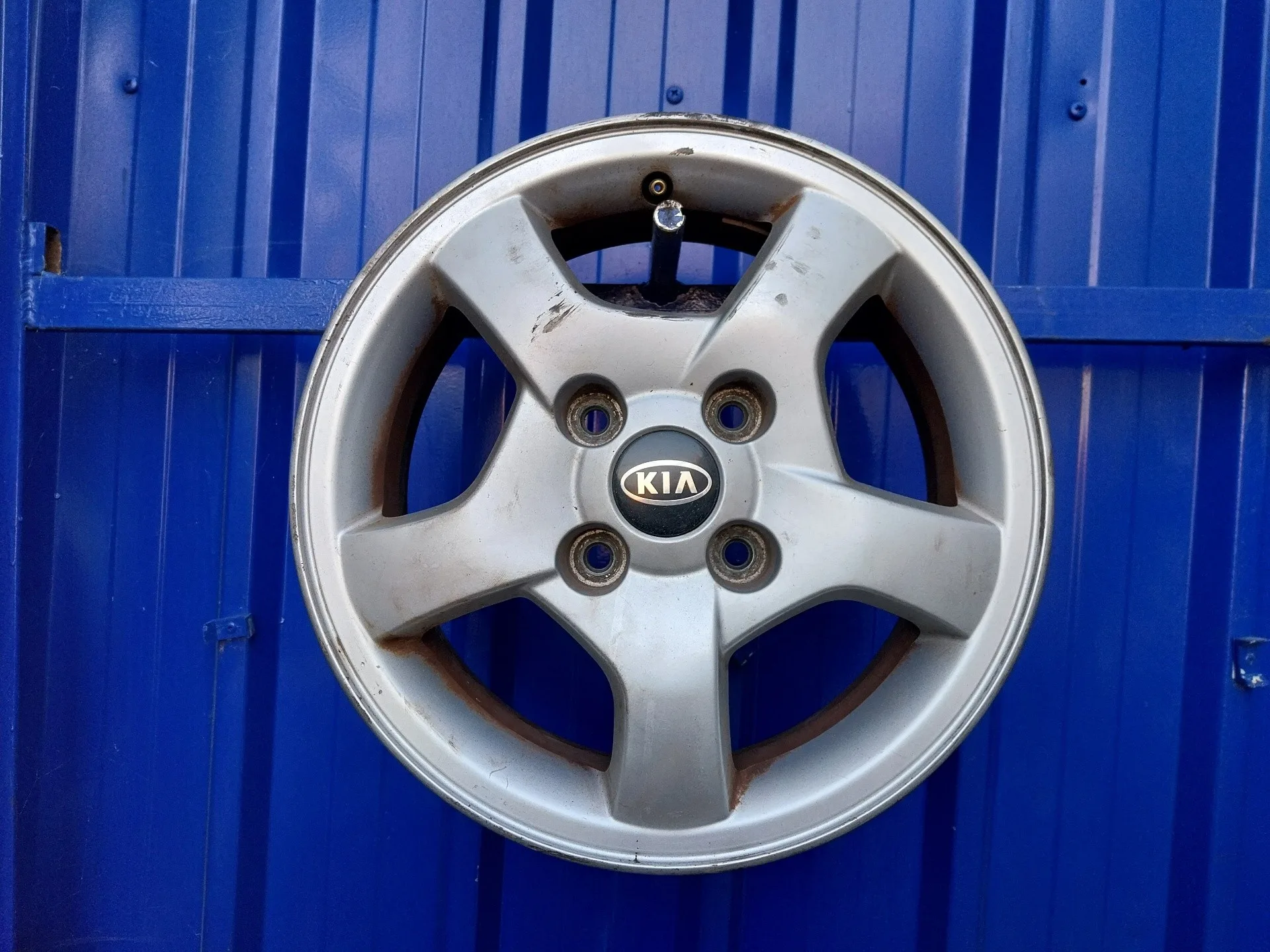 Llanta para Kia Cerato
