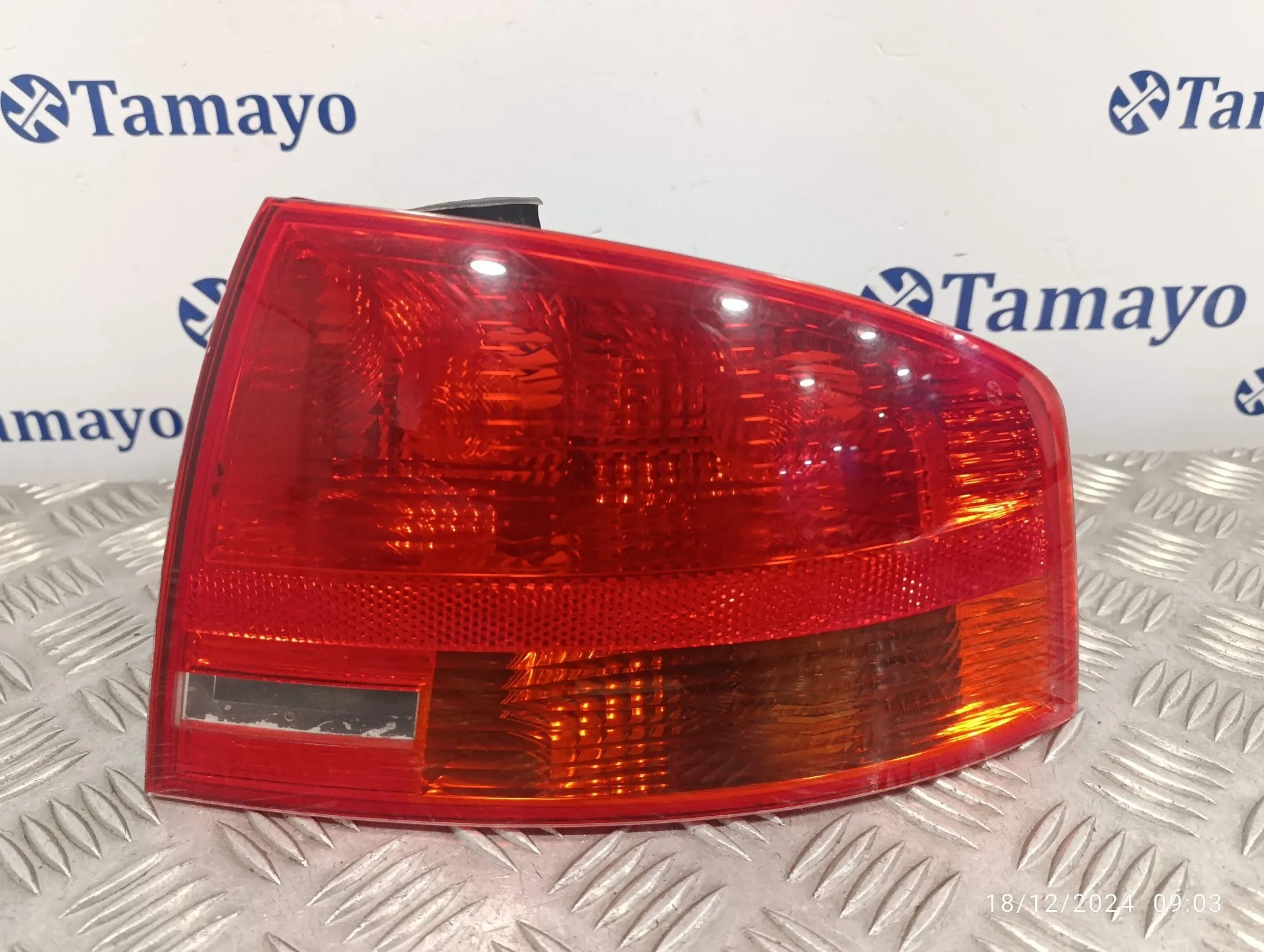 Piloto Trasero Derecho para Audi A4 Berlina (8E)