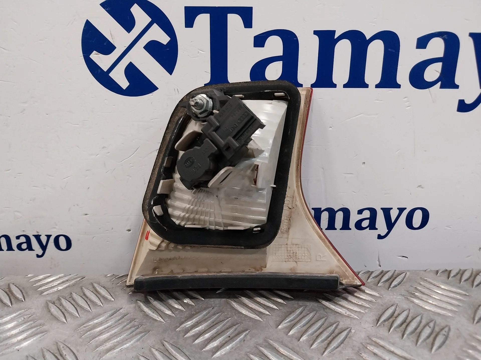 Piloto Trasero Derecho Interior para Audi A4 Berlina (8E)
