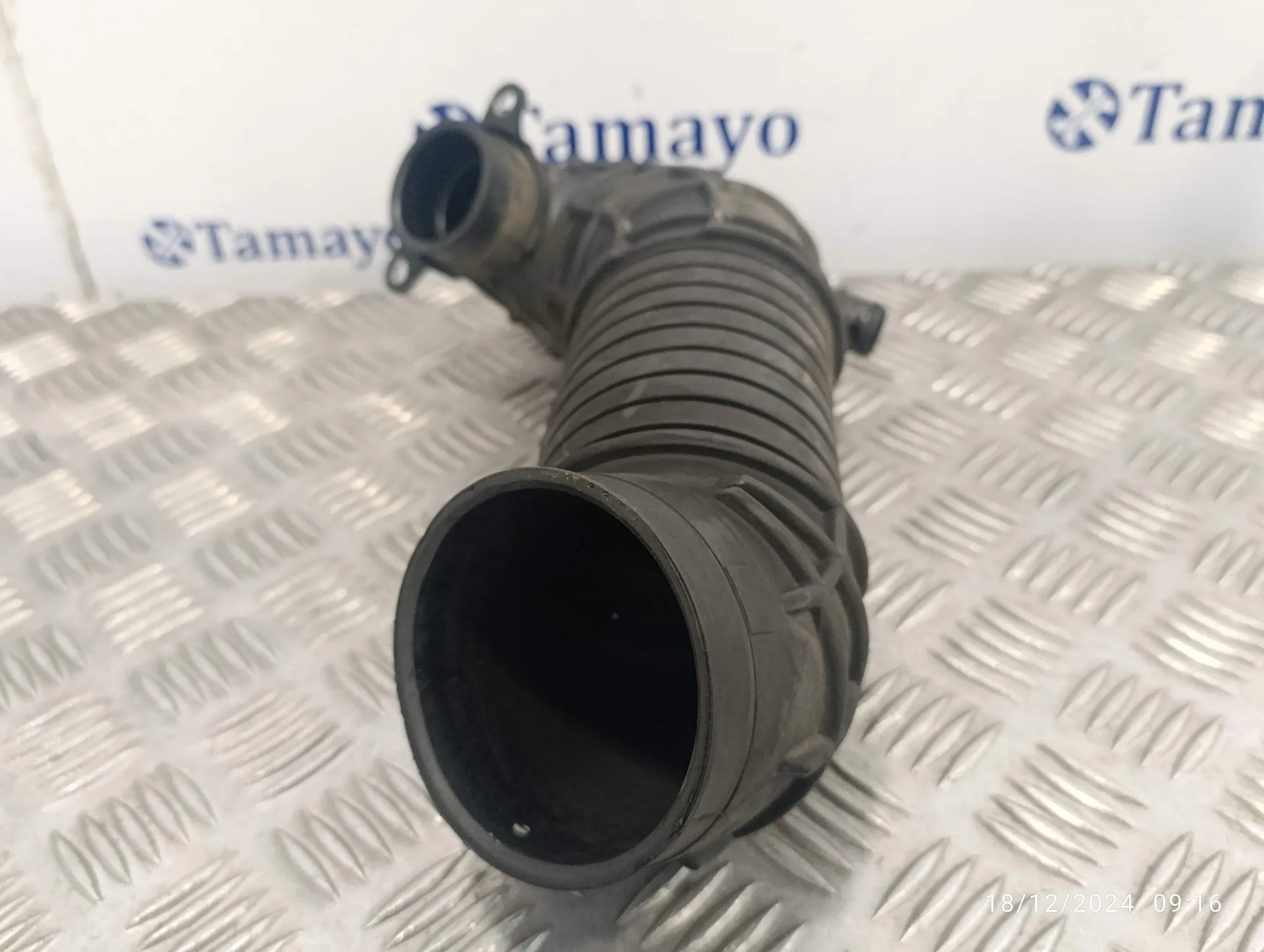 Tubo para Audi A4 Berlina (8E)