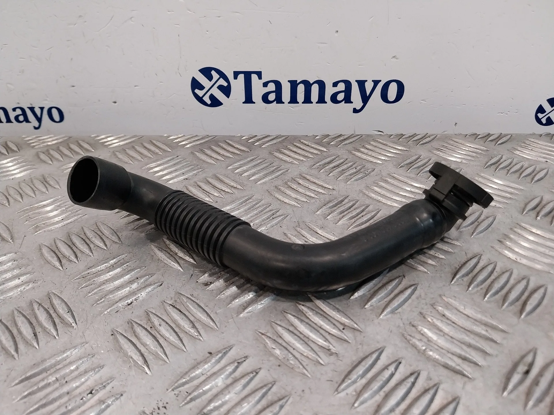 Tubo para Audi A4 Berlina (8E)
