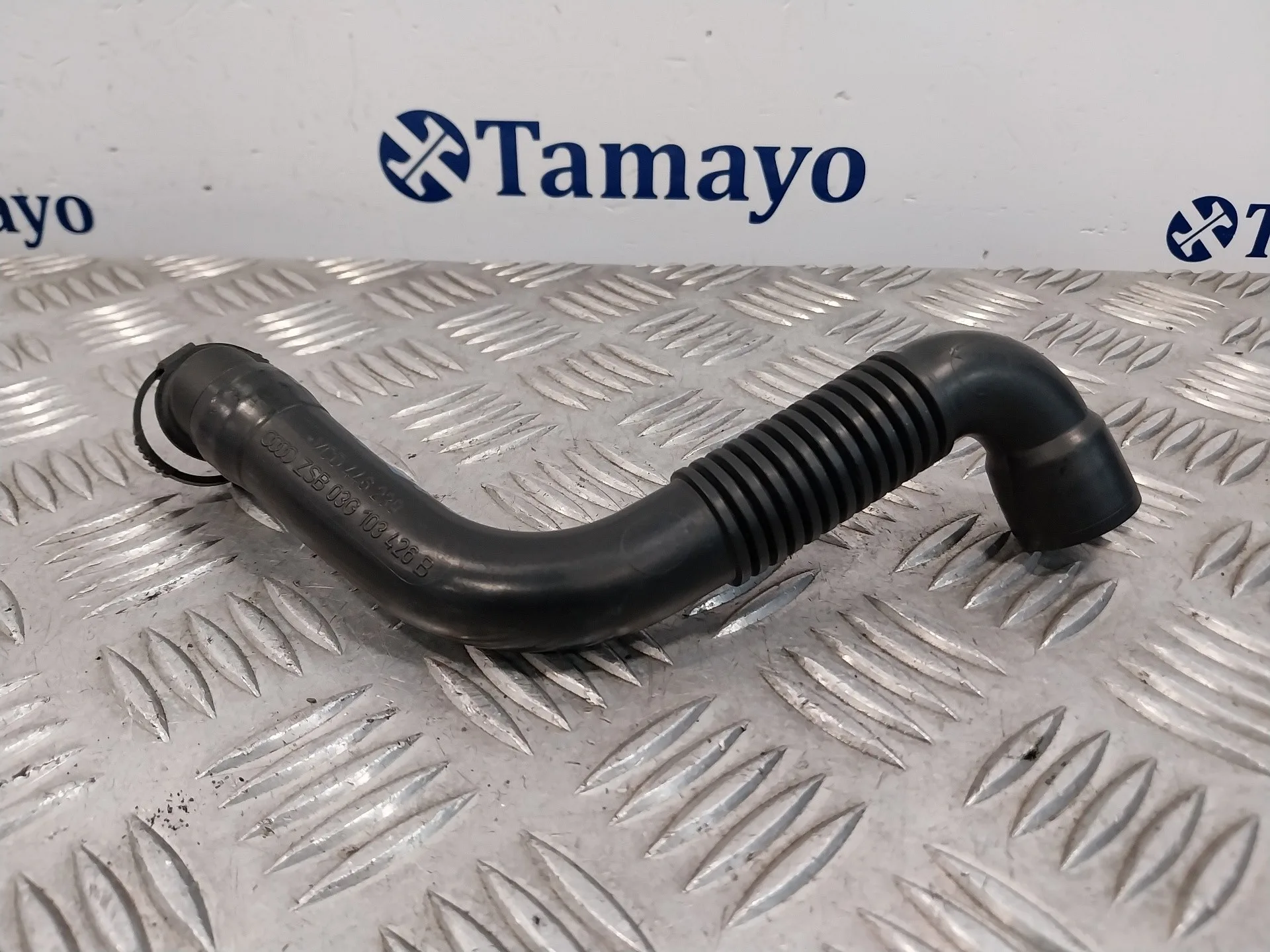 Tubo para Audi A4 Berlina (8E)