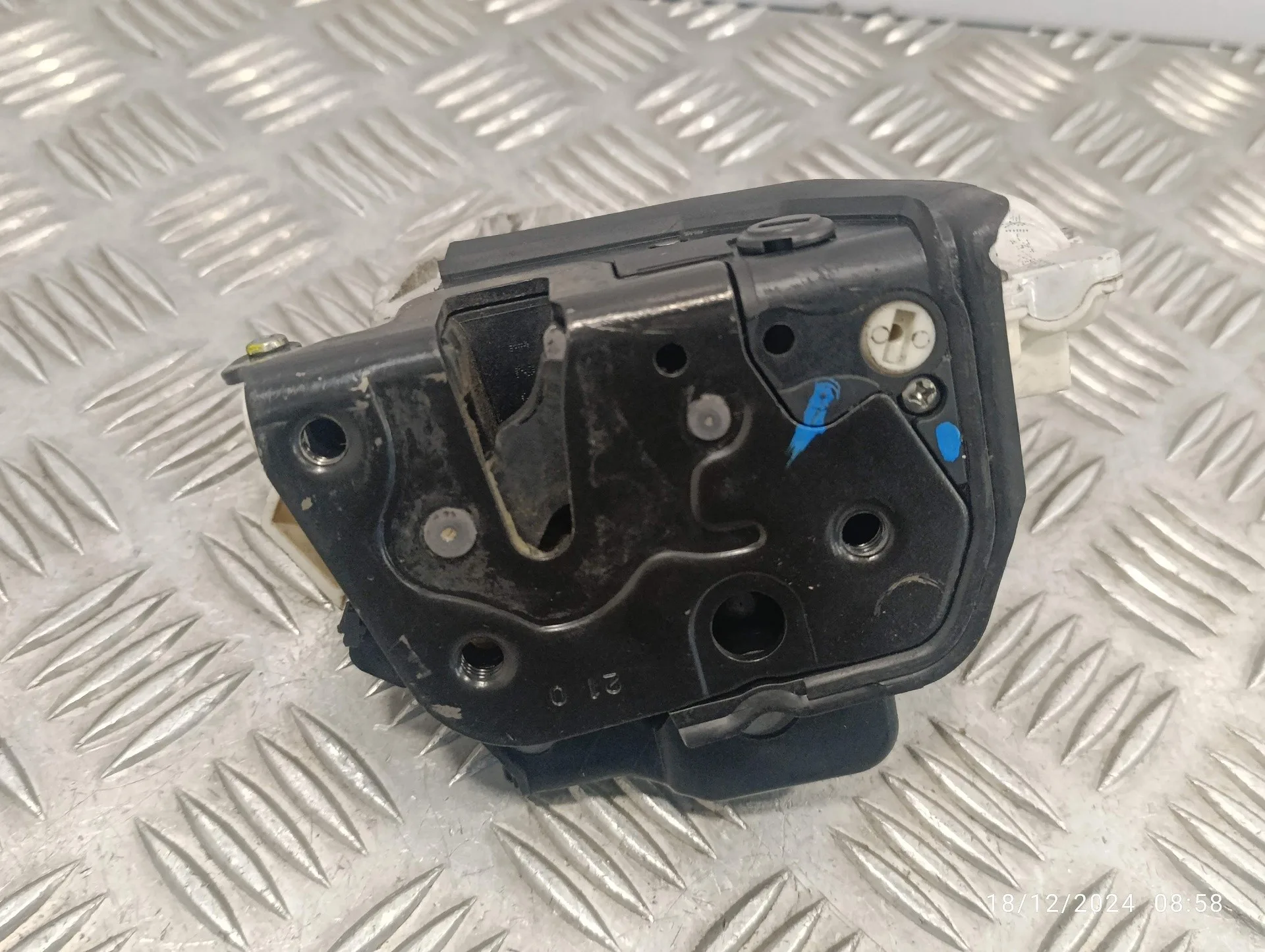 Cerradura Puerta Trasera Derecha para Audi A4 Berlina (8E)