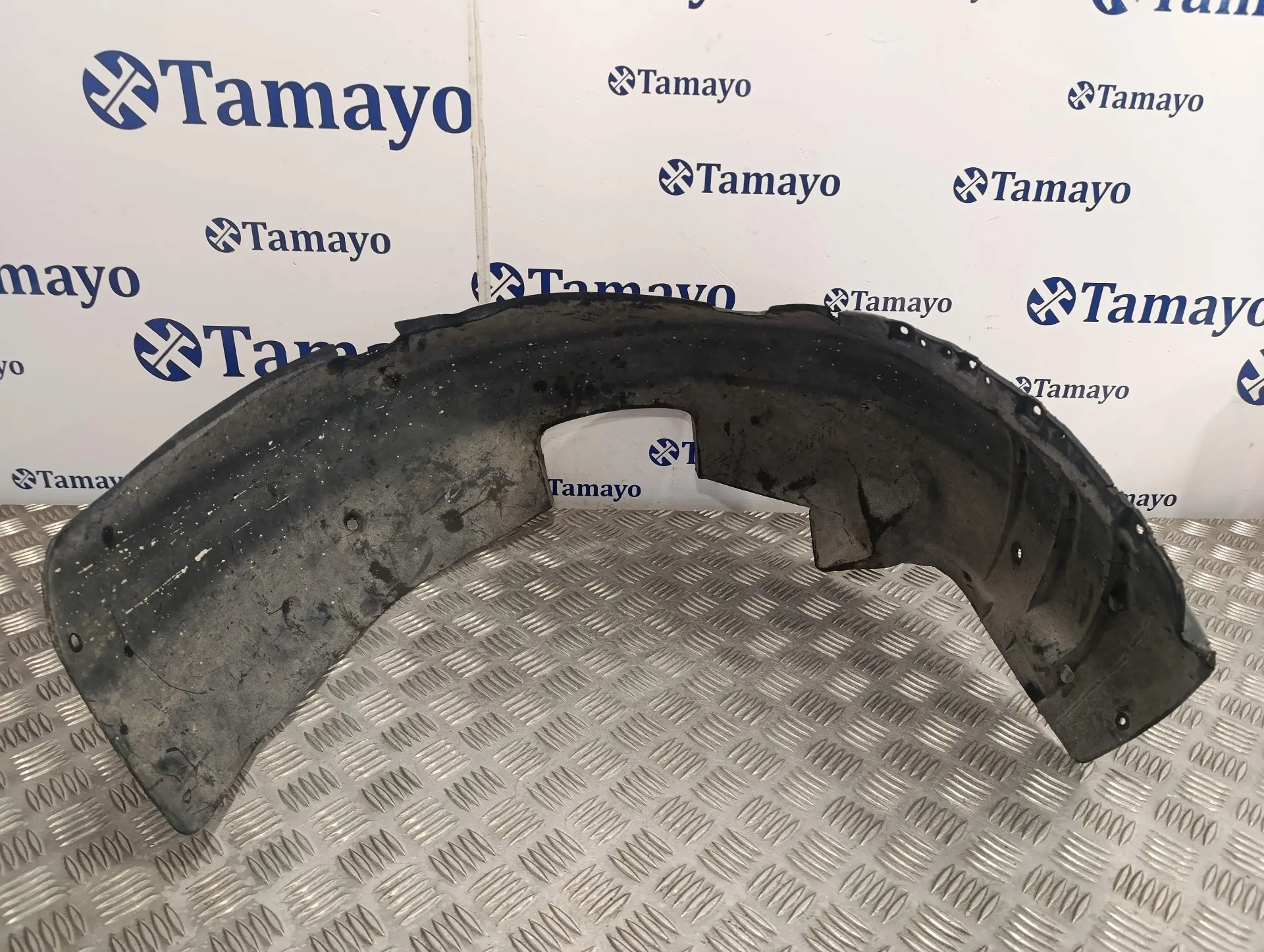 Plastico Paso Rueda Delantero Derecho para Seat Ibiza (6K1)
