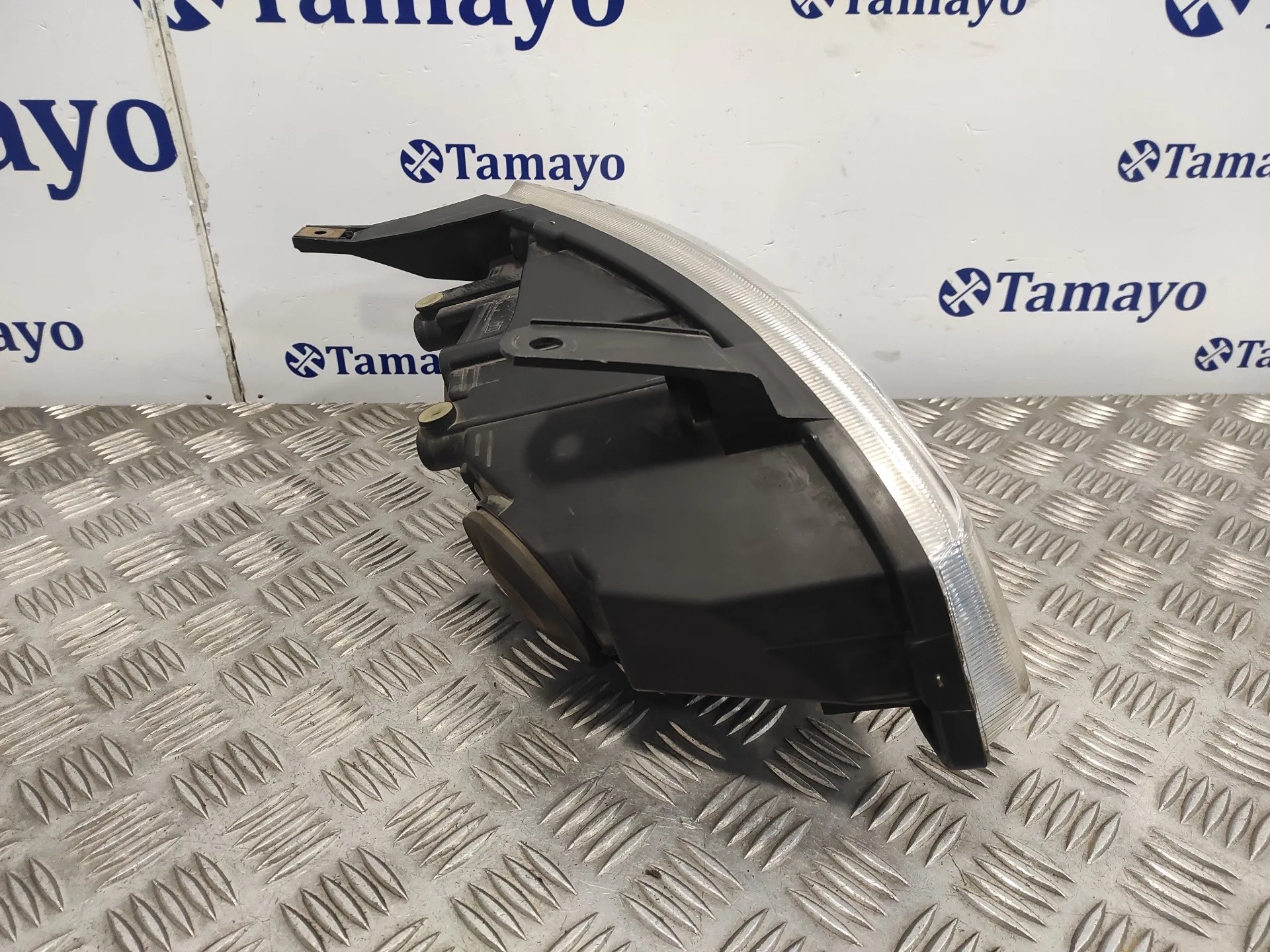 Faro Izquierdo para Lada Kalina 2 Fliessheck