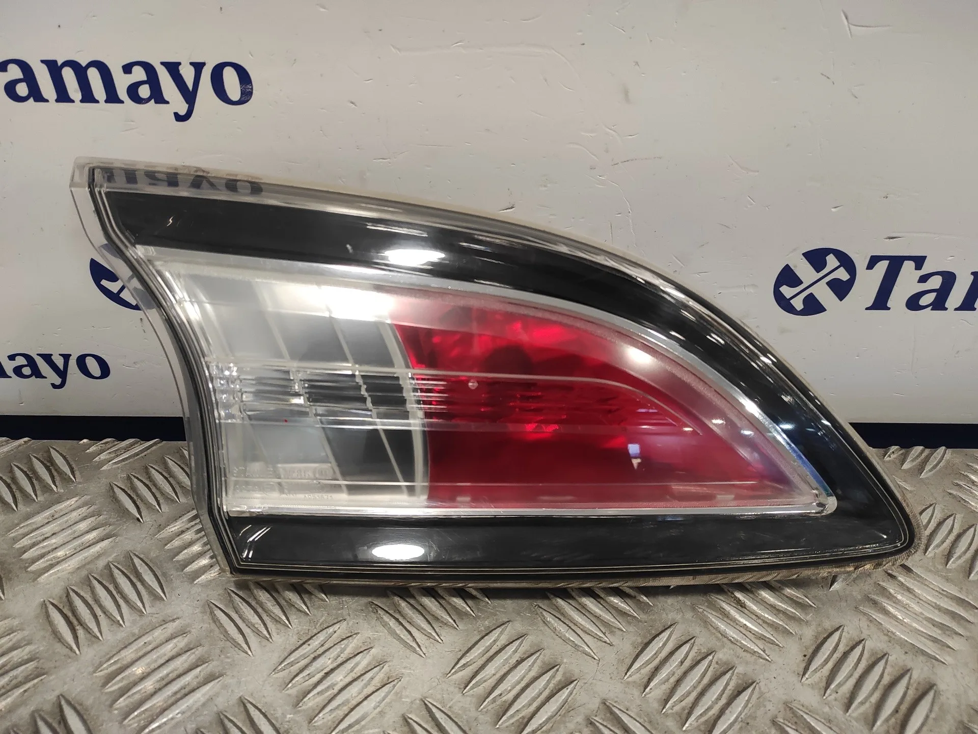 Piloto Trasero Izquierdo Interior para Mazda 3 Lim. (Bl)