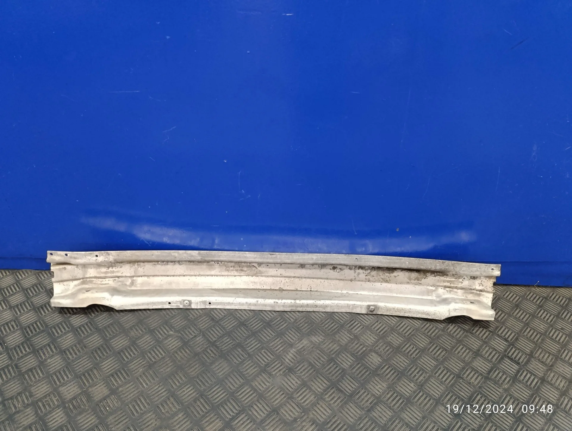 Refuerzo Paragolpes Trasero para Audi A4 Berlina (8E)