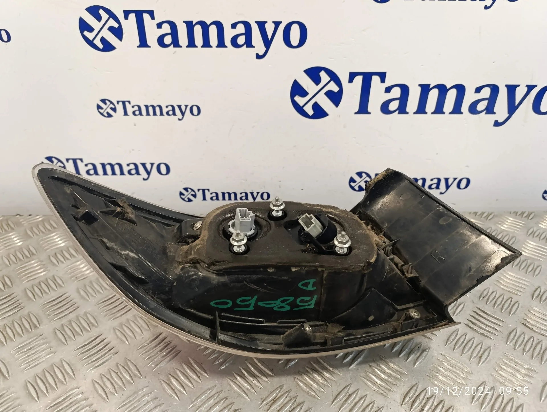Piloto Trasero Derecho para Mazda 3 Lim. (Bl)