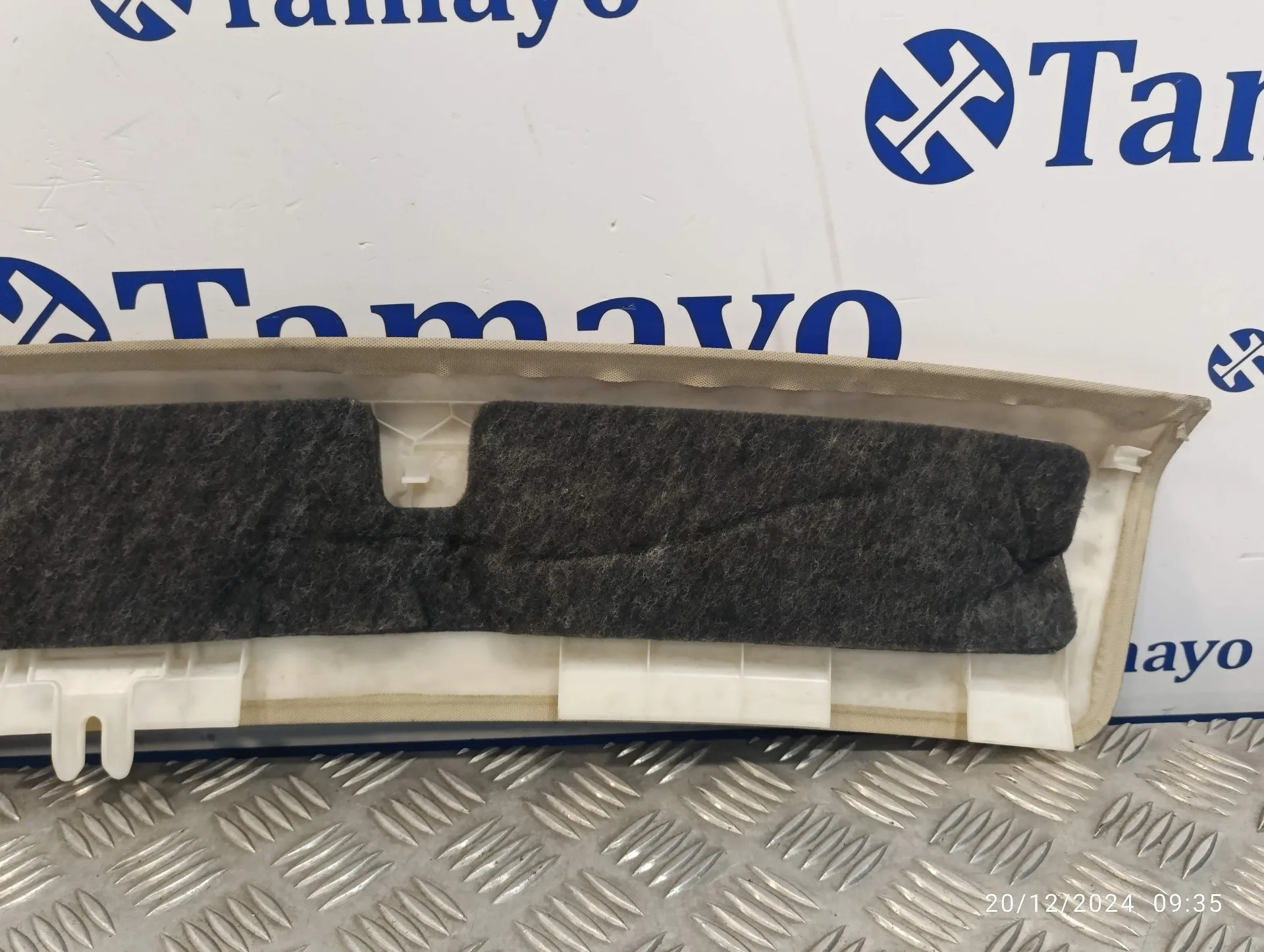 Moldura para Mercedes-Benz Clase E (W212) Lim.