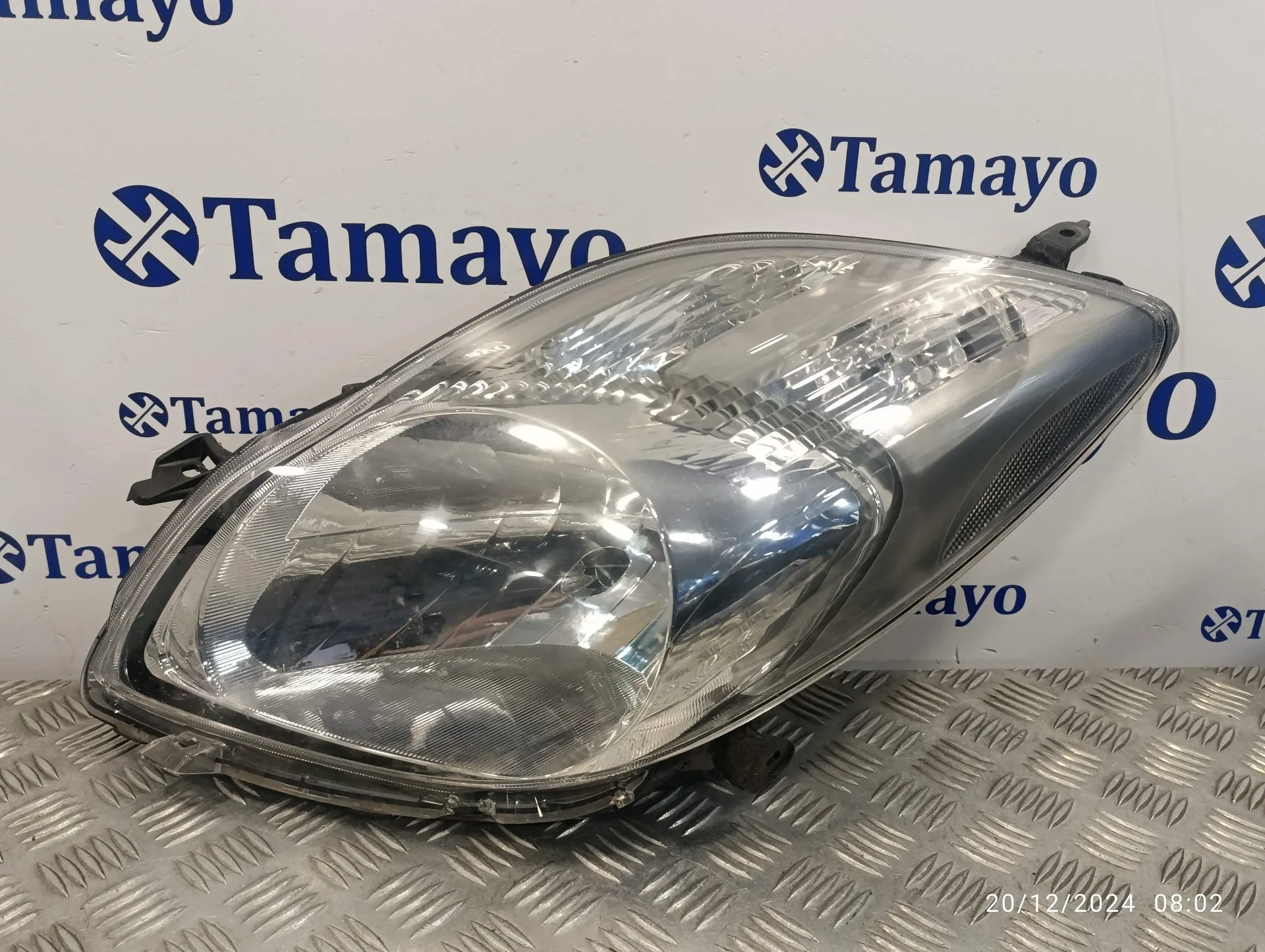 Faro Izquierdo para Toyota Yaris