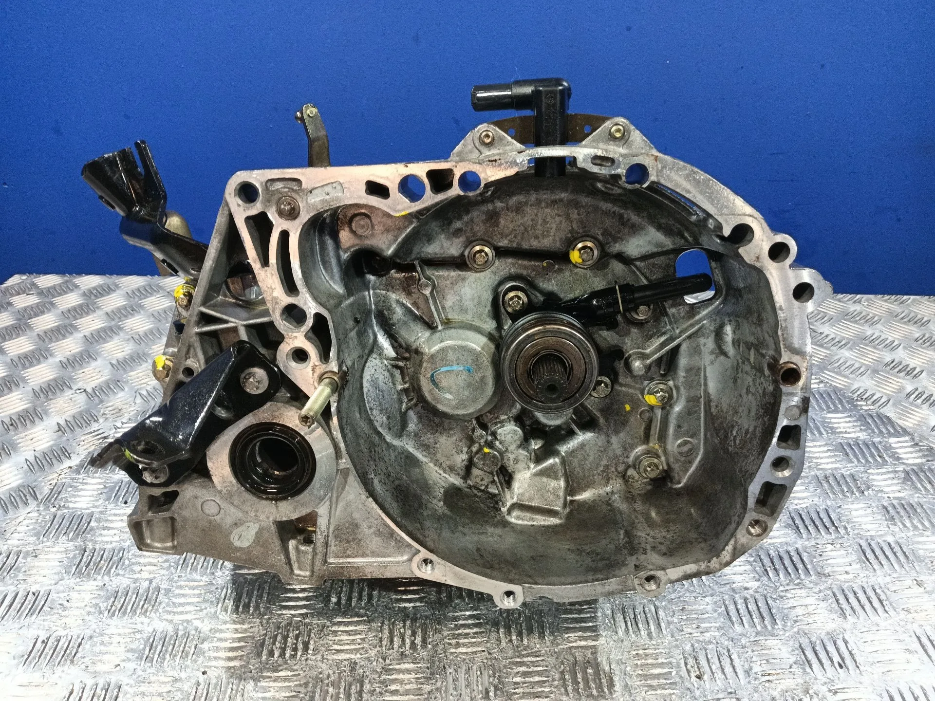 Caja Cambios para Nissan Almera (N16/E)