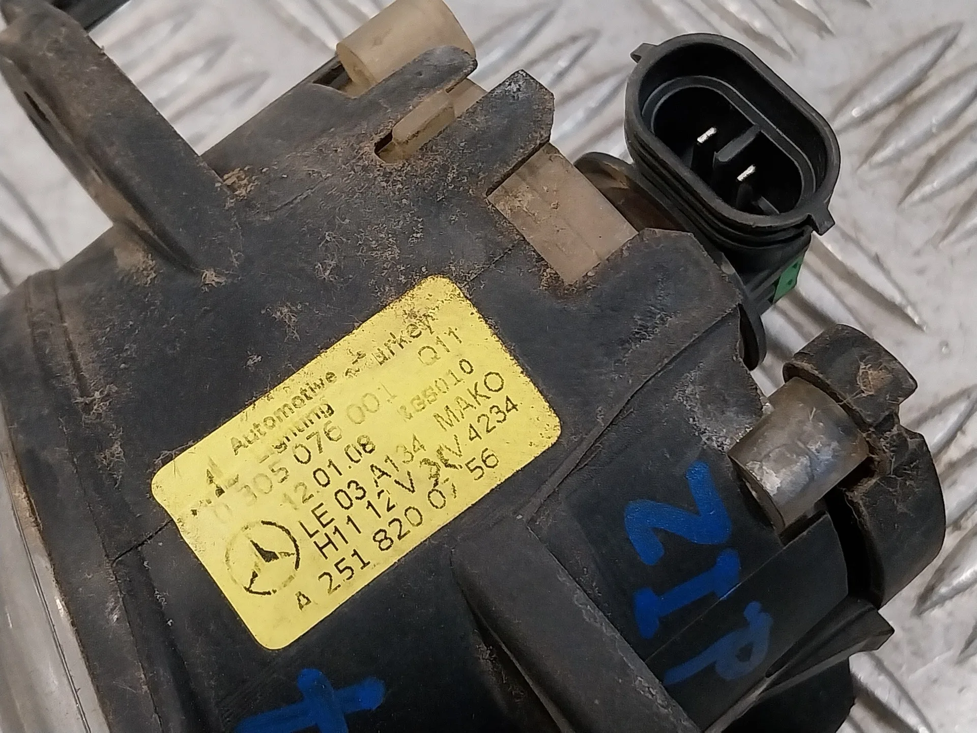 Faro Antiniebla Izquierdo para Mercedes-Benz Clase A (W169)