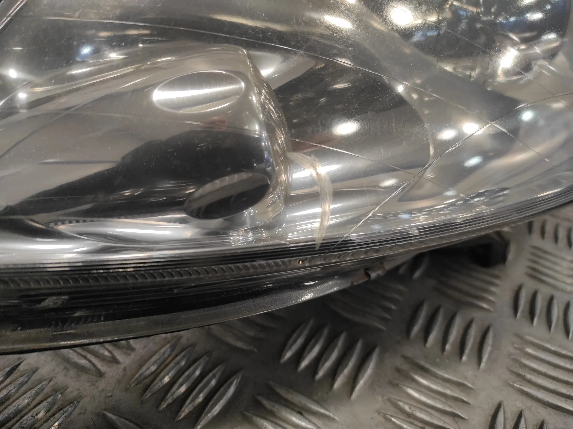 Faro Derecho para Mercedes-Benz Clase A (W169)