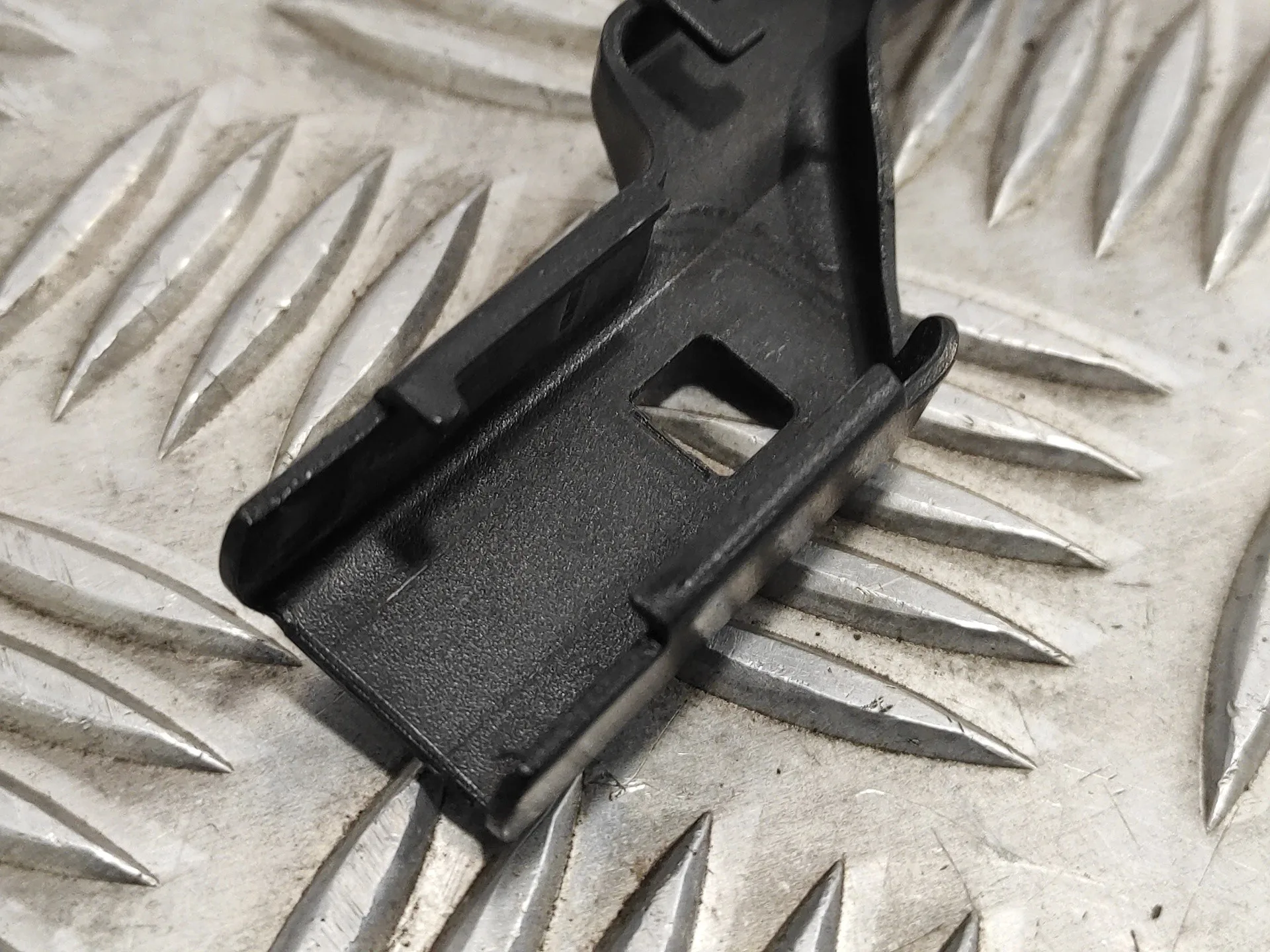 Brazo Limpia Delantero Derecho para Renault Captur Ii