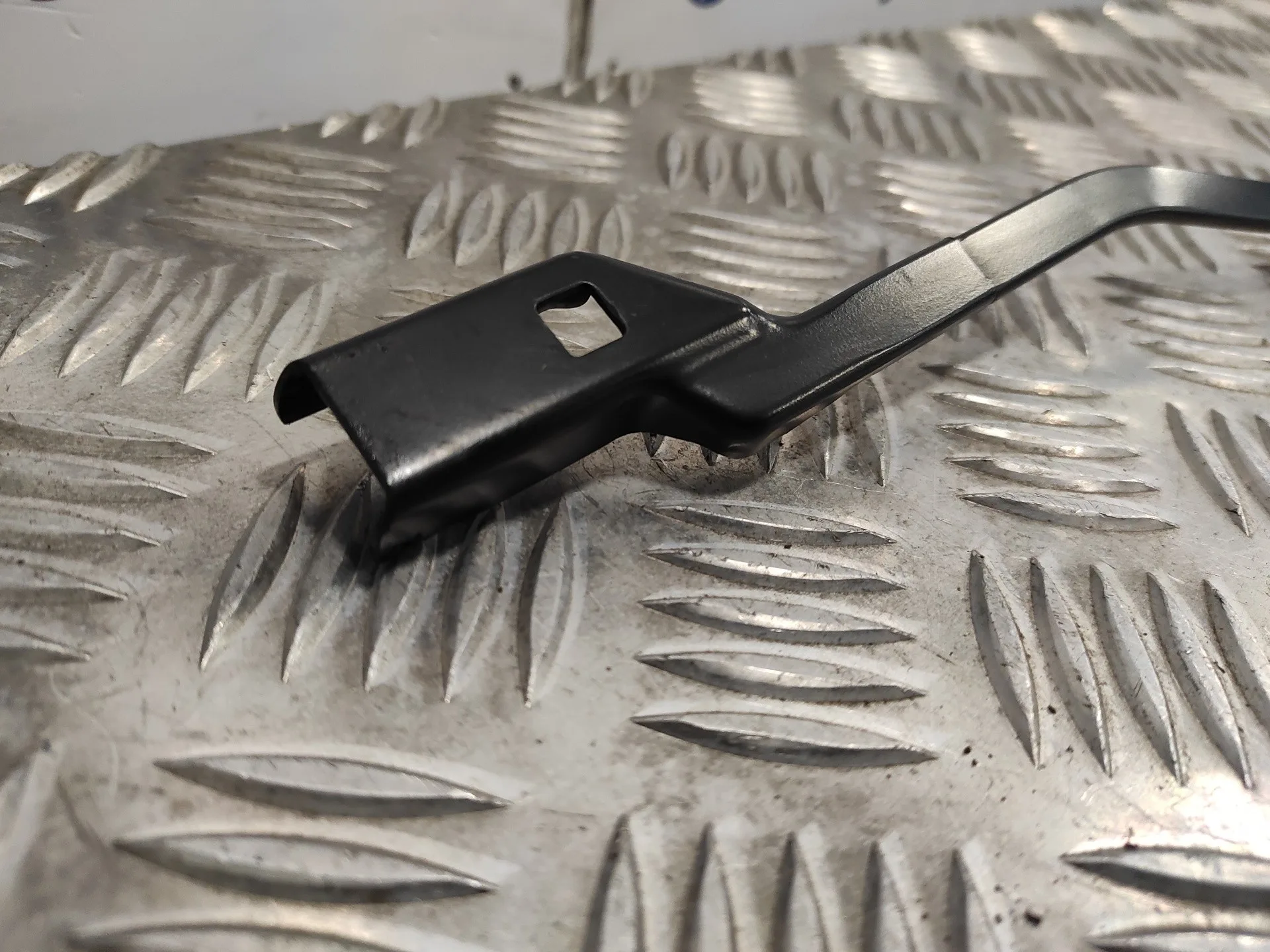 Brazo Limpia Delantero Izquierdo para Renault Captur Ii