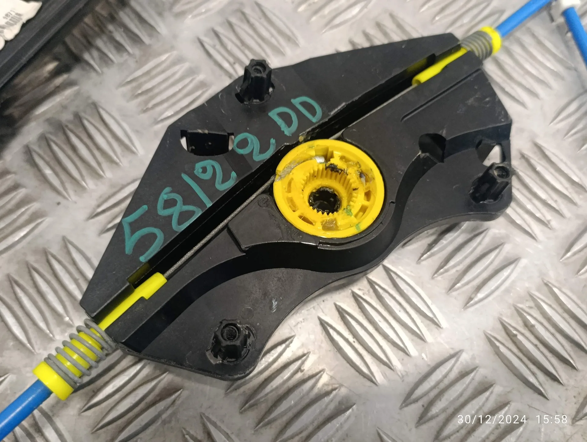 Elevalunas Delantero Derecho para Seat Alhambra (7N)