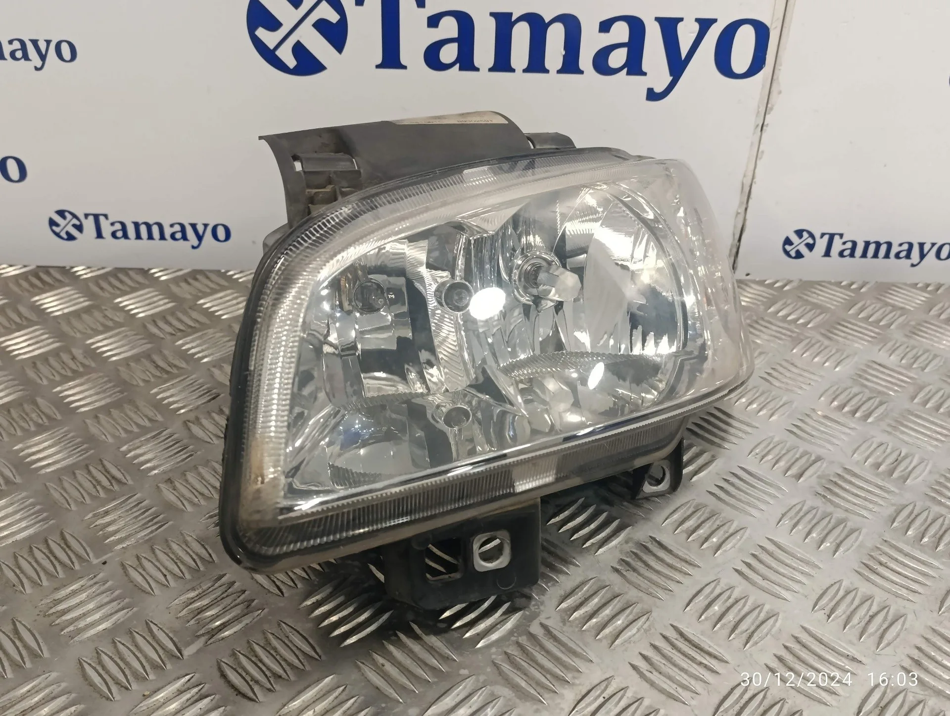 Faro Izquierdo para Seat Cordoba Berlina (6K2)