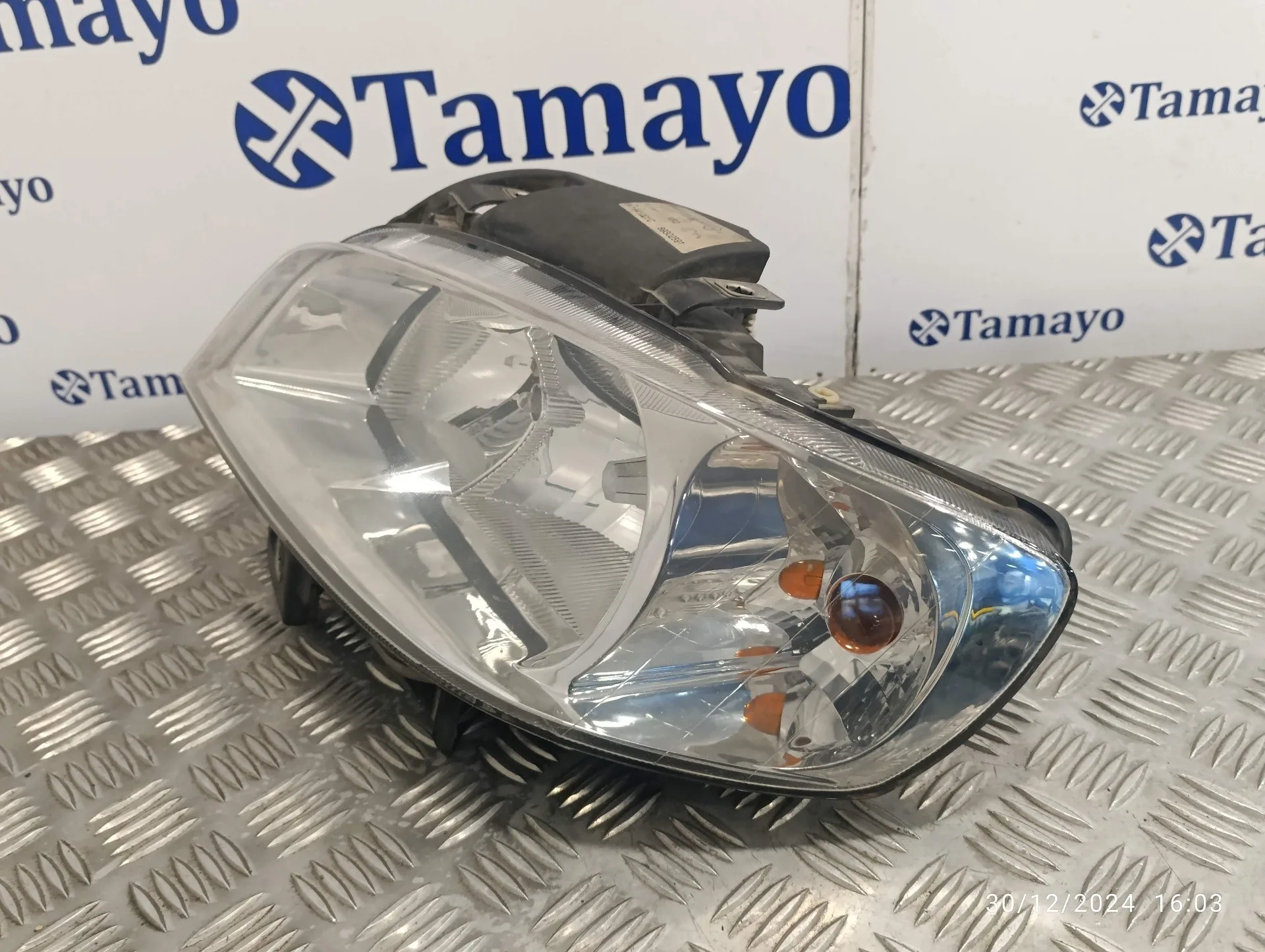 Faro Izquierdo para Seat Cordoba Berlina (6K2)