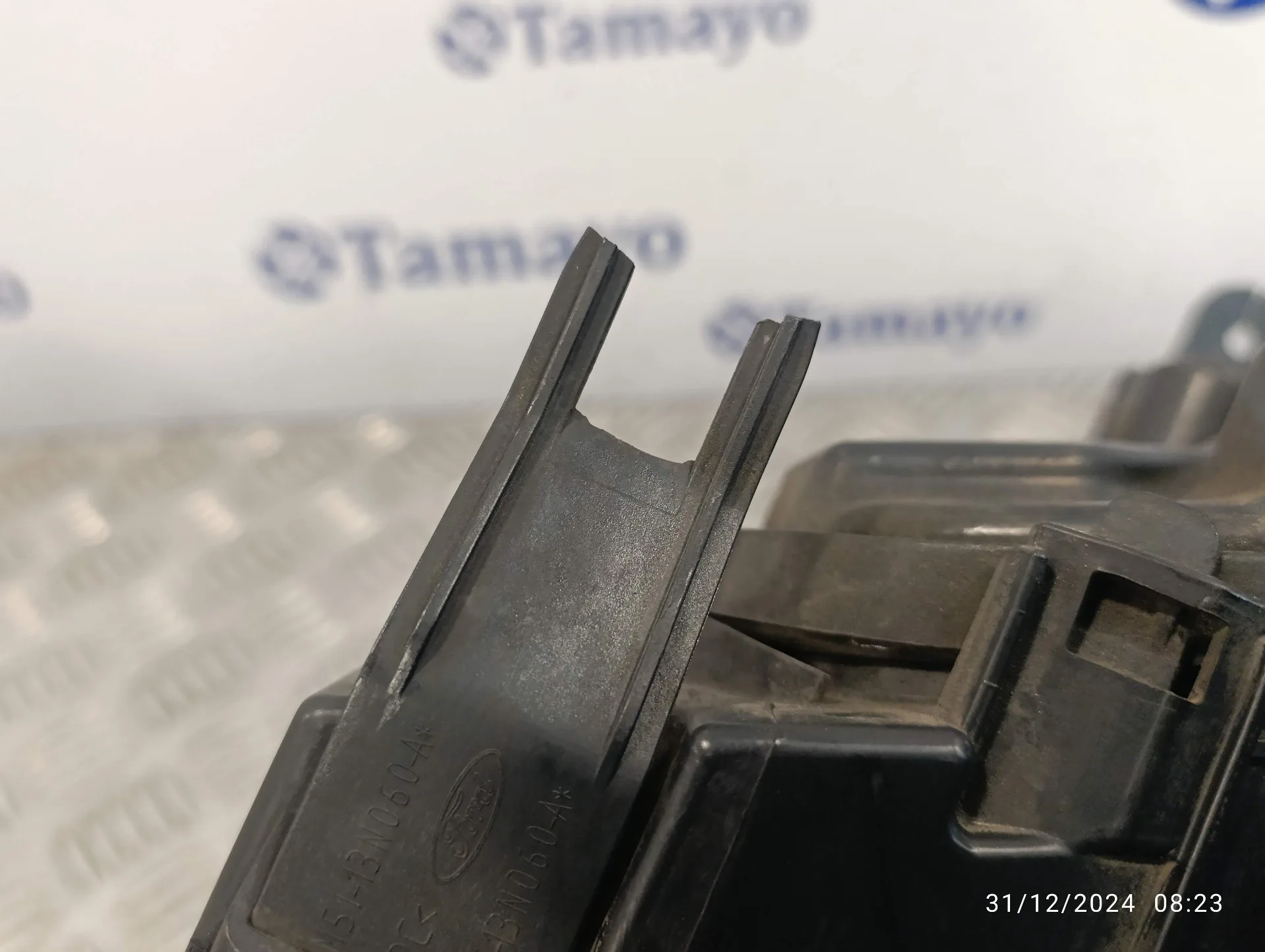 Faro Derecho para Ford Focus Berlina (Cap)