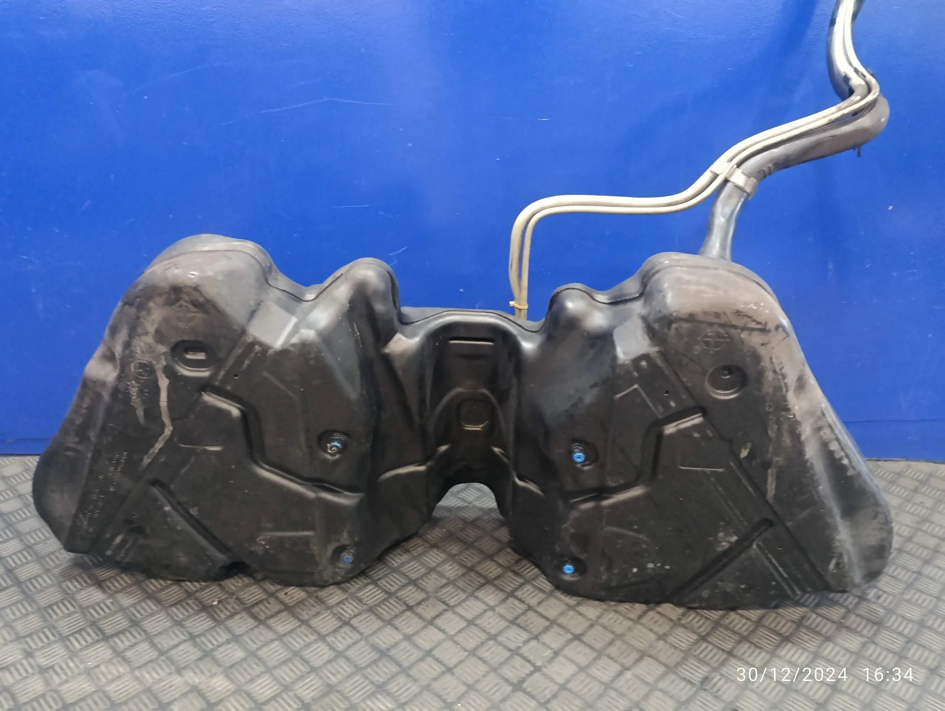 Deposito Combustible para Mercedes-Benz Clase E (W212) Lim.