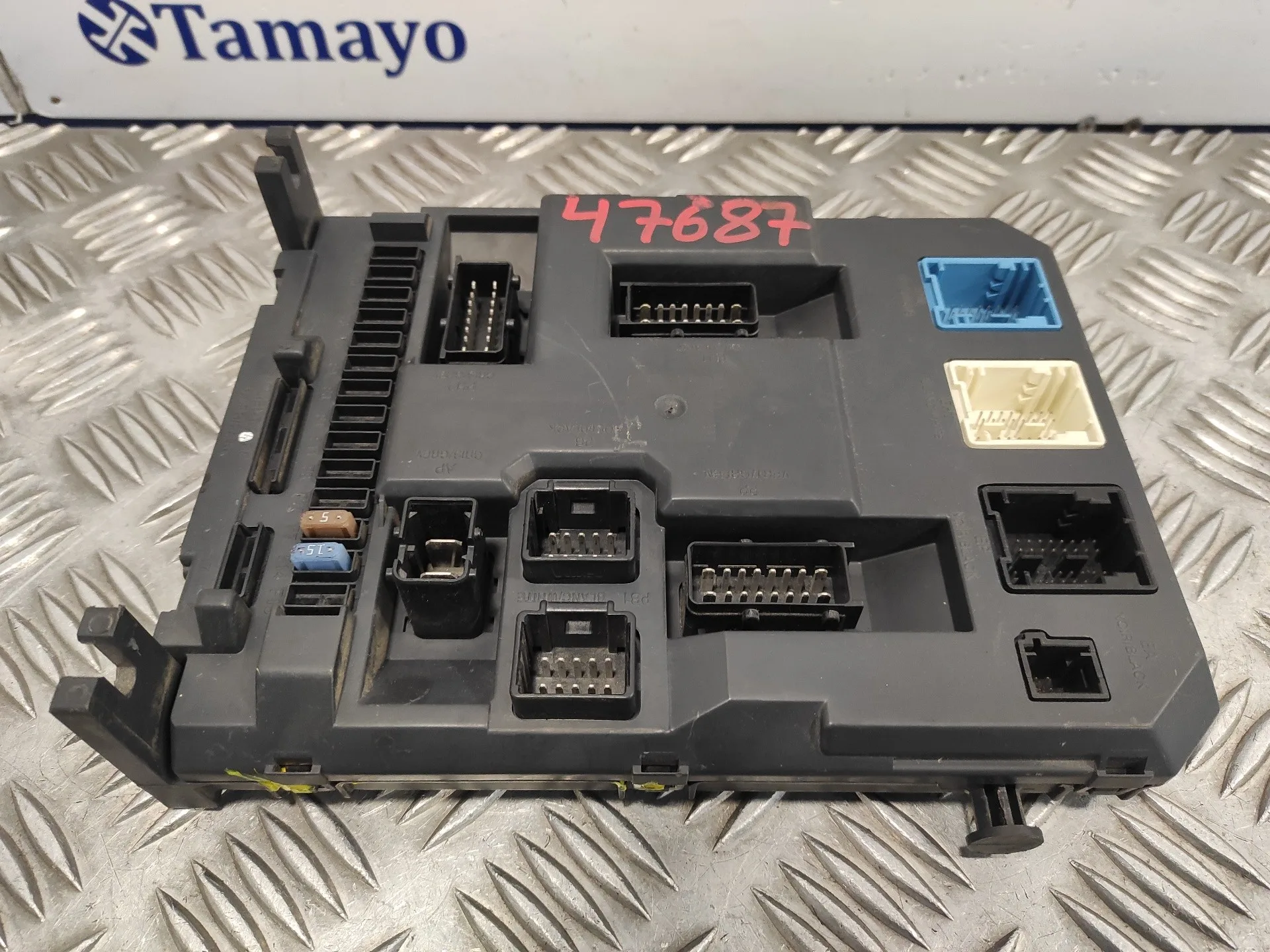 Caja Reles / Fusibles para Peugeot 207