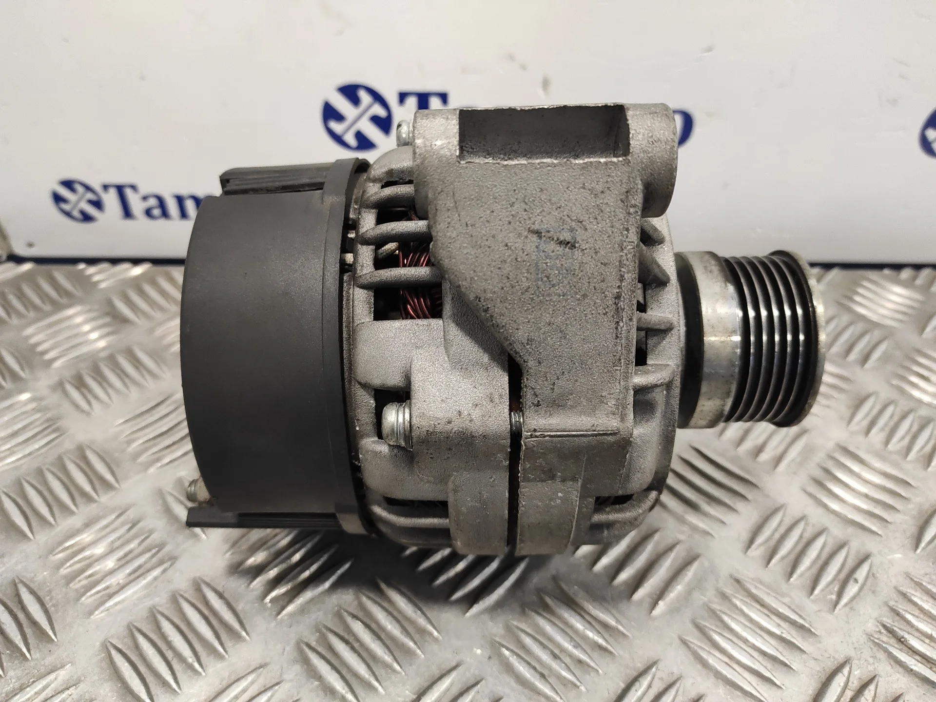 Alternador para Lada Kalina 2 Fliessheck
