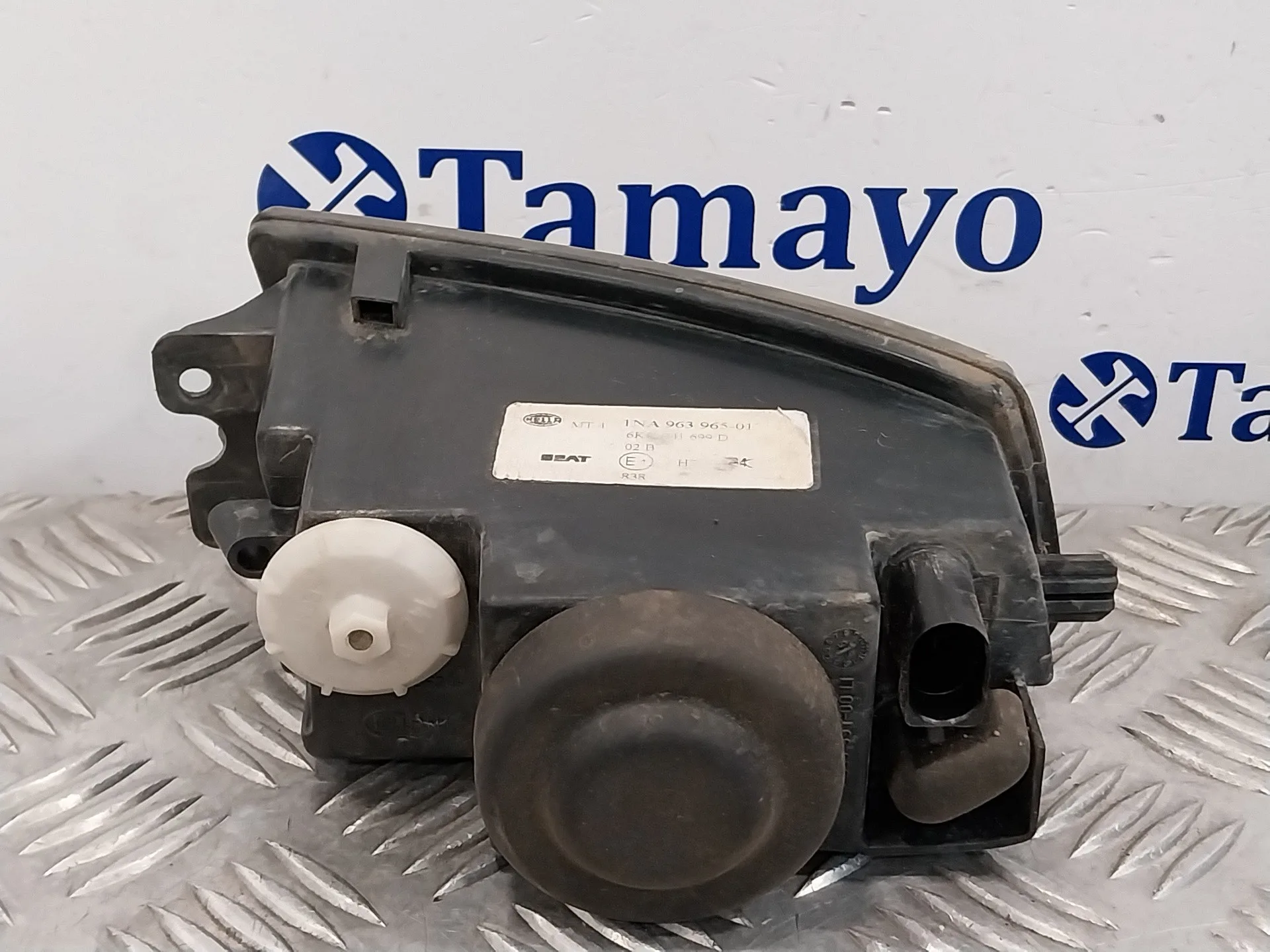 Faro Antiniebla Izquierdo para Seat Cordoba Berlina (6K2)