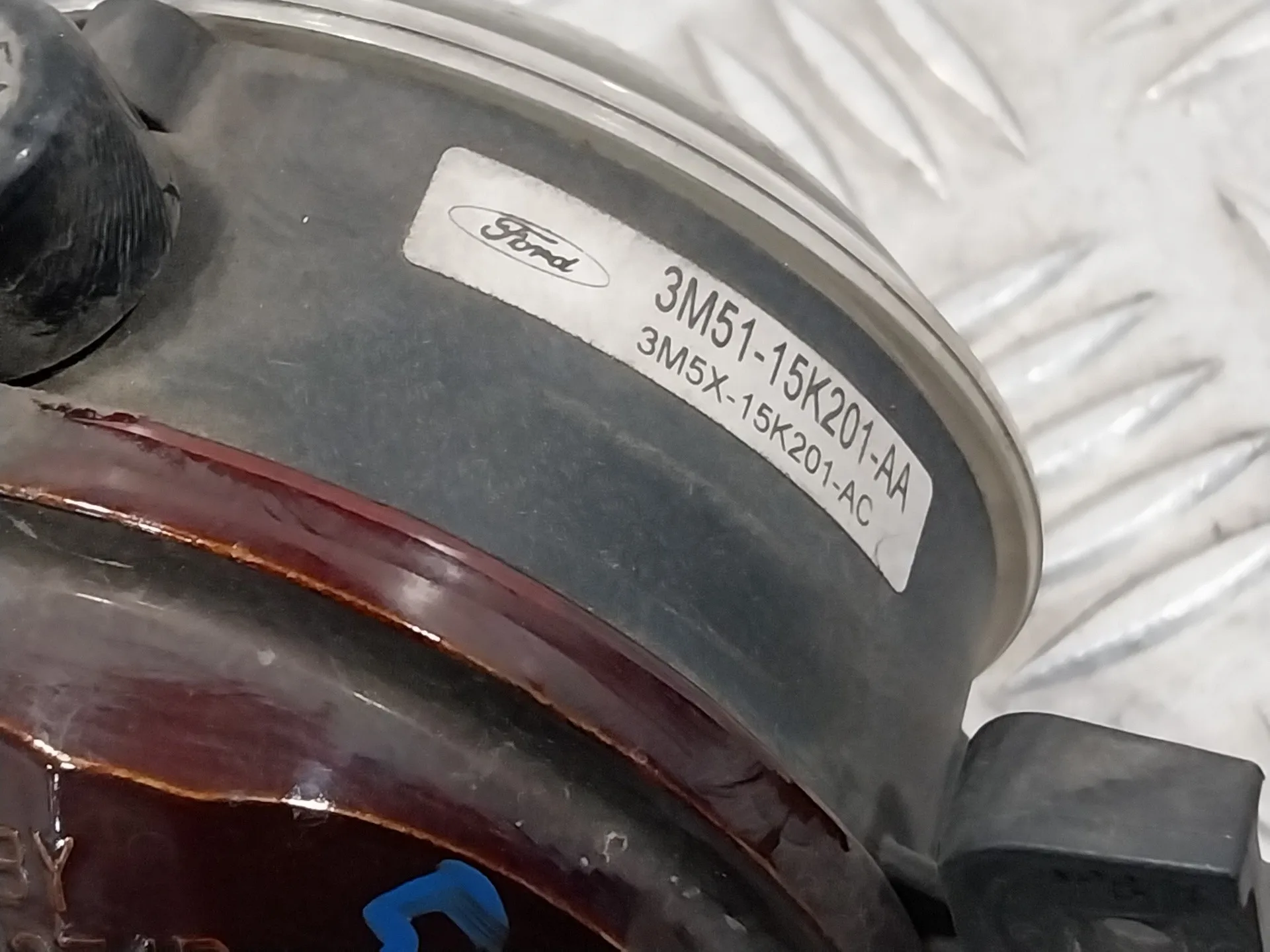 Faro Antiniebla Derecho para Ford Focus Berlina (Cap)