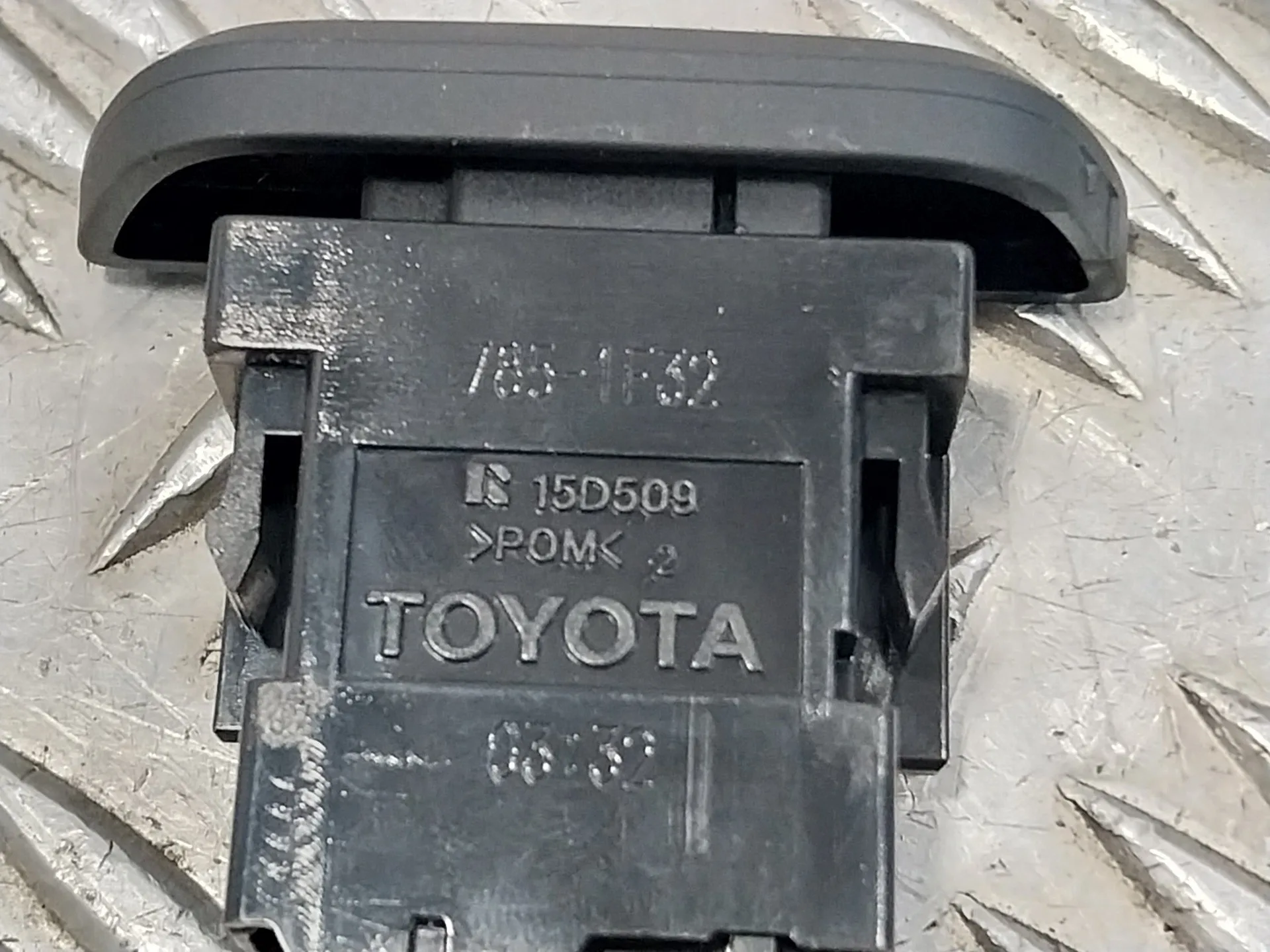 Warning para Toyota Yaris Cross